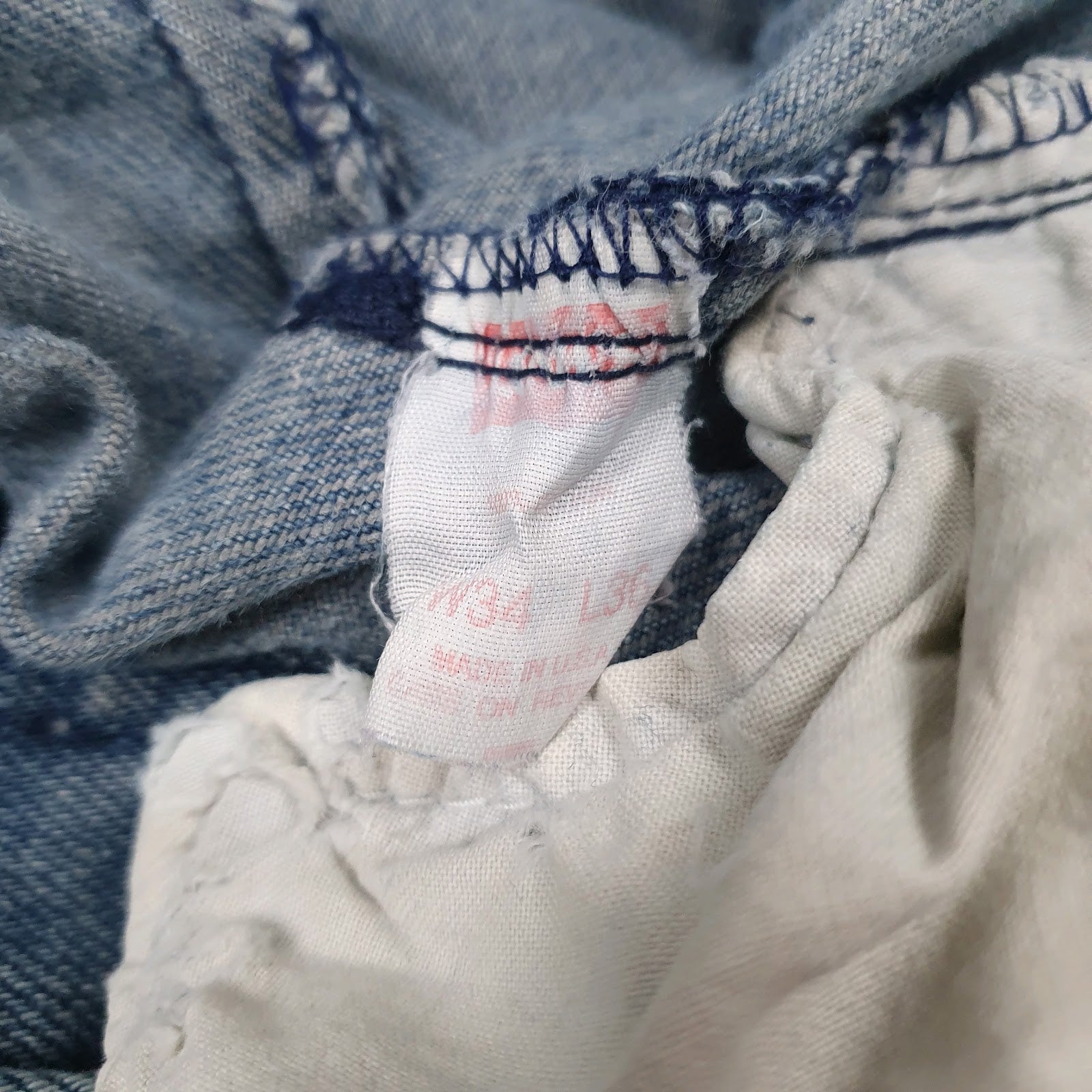 Mens Blue Levis Vintage Made In USA  Jeans