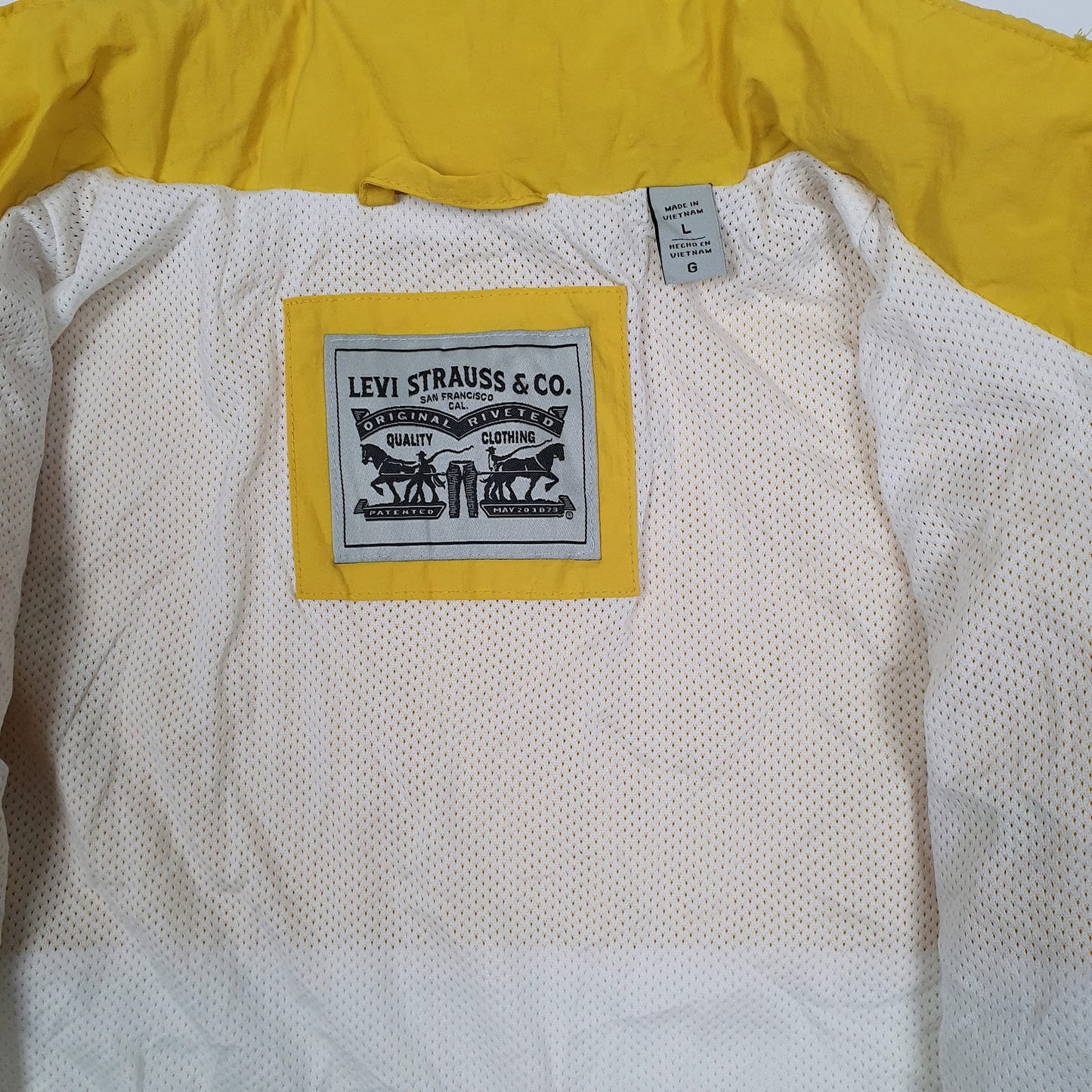 Mens Yellow Levis   Coat