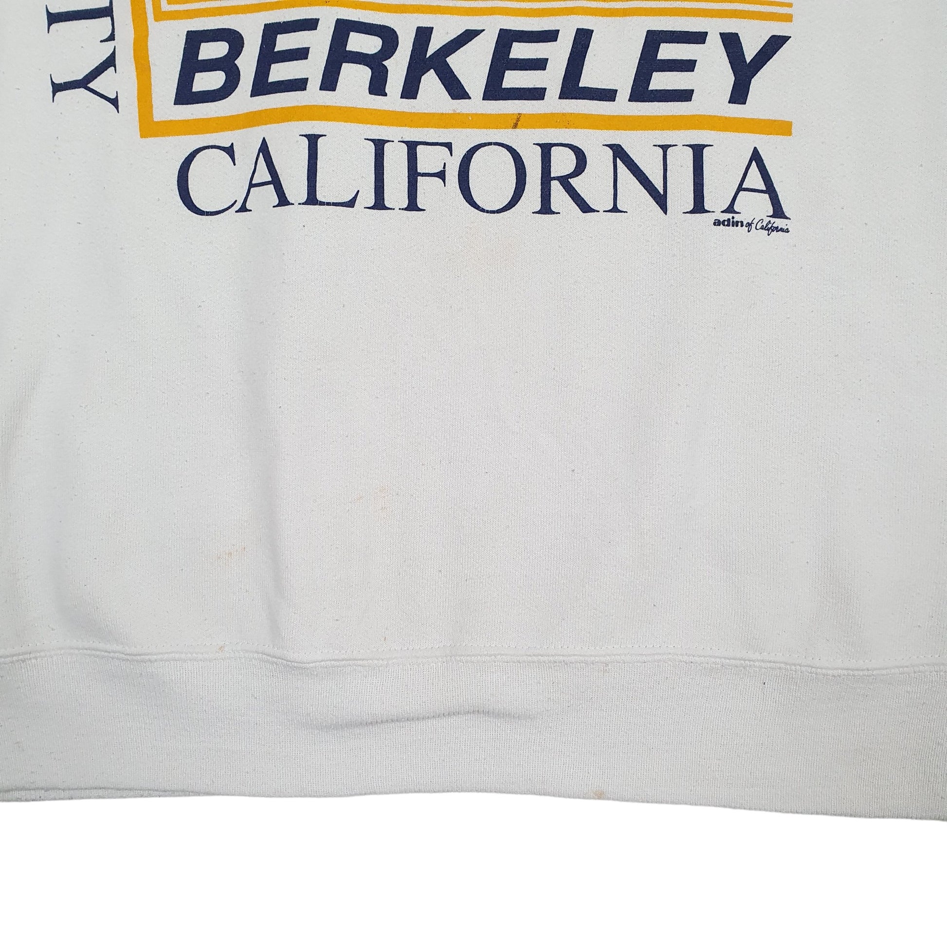 Mens White Bassett Walker Vintage Sturdy Sweats 1980s 90s Made in USA Crewneck Jumper