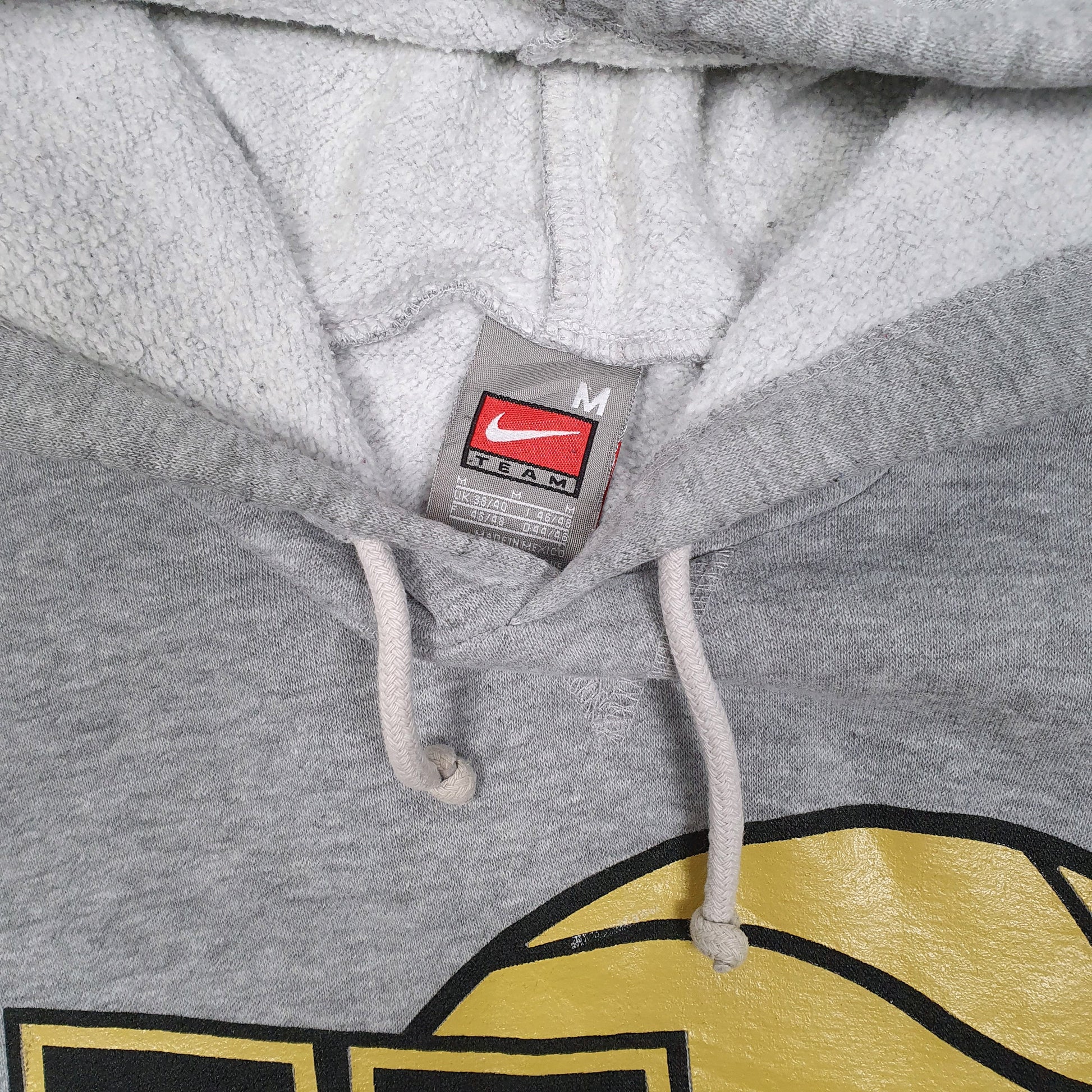 Mens Grey Nike Team Vintage 2000s Hoodie Jumper