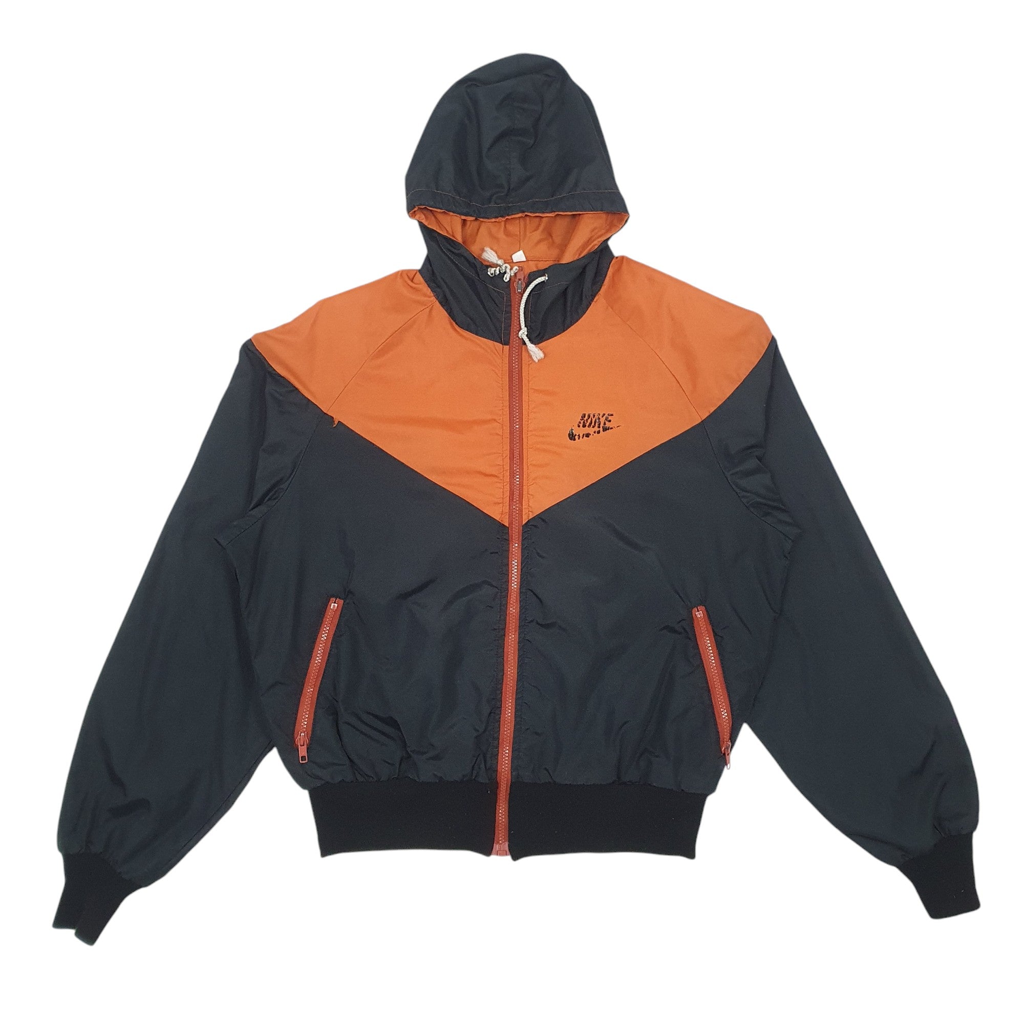 nike vintage windrunner