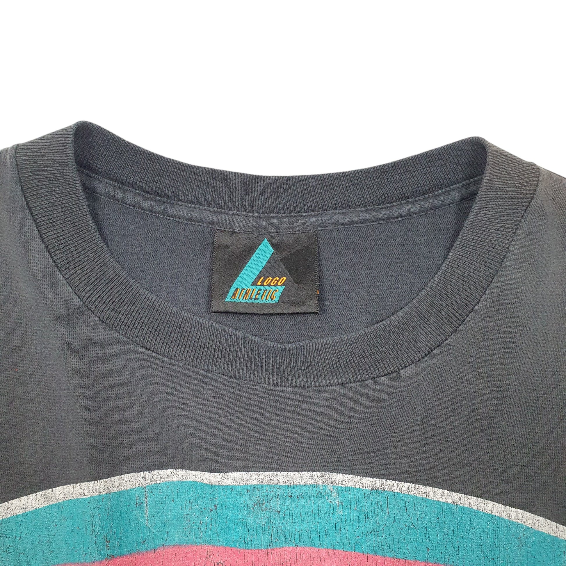 Mens Black Logo Athletic Single Stitch Vintage 90s Made In USA Spurs Basketball Short Sleeve T Shirt