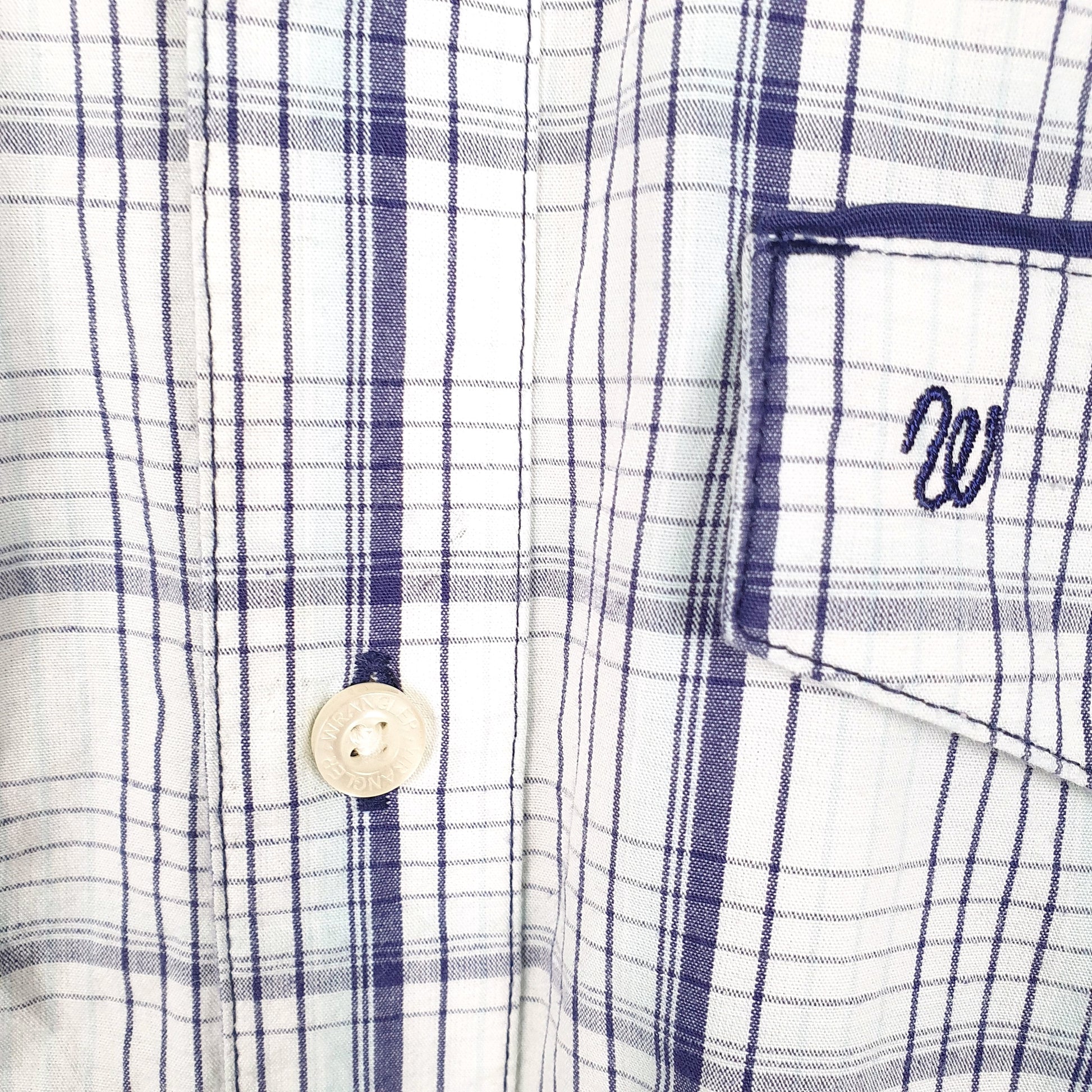 Mens White Wrangler  Short Sleeve Shirt