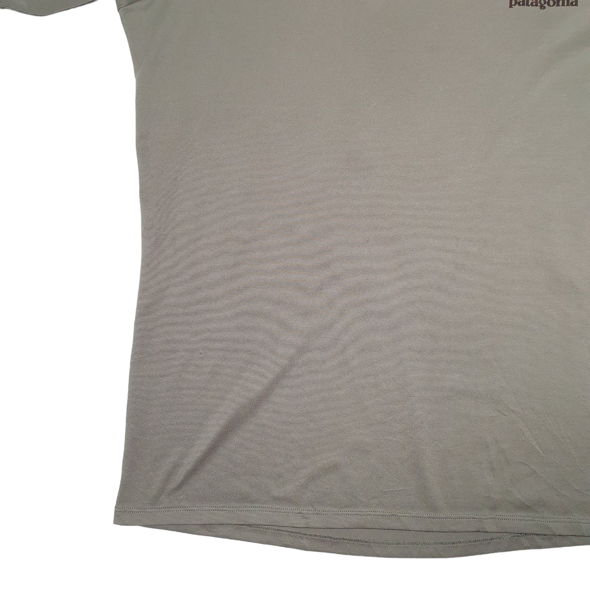 Mens Khaki Patagonia Active Spellout Great Pacific Iron Works Waves Short Sleeve T Shirt