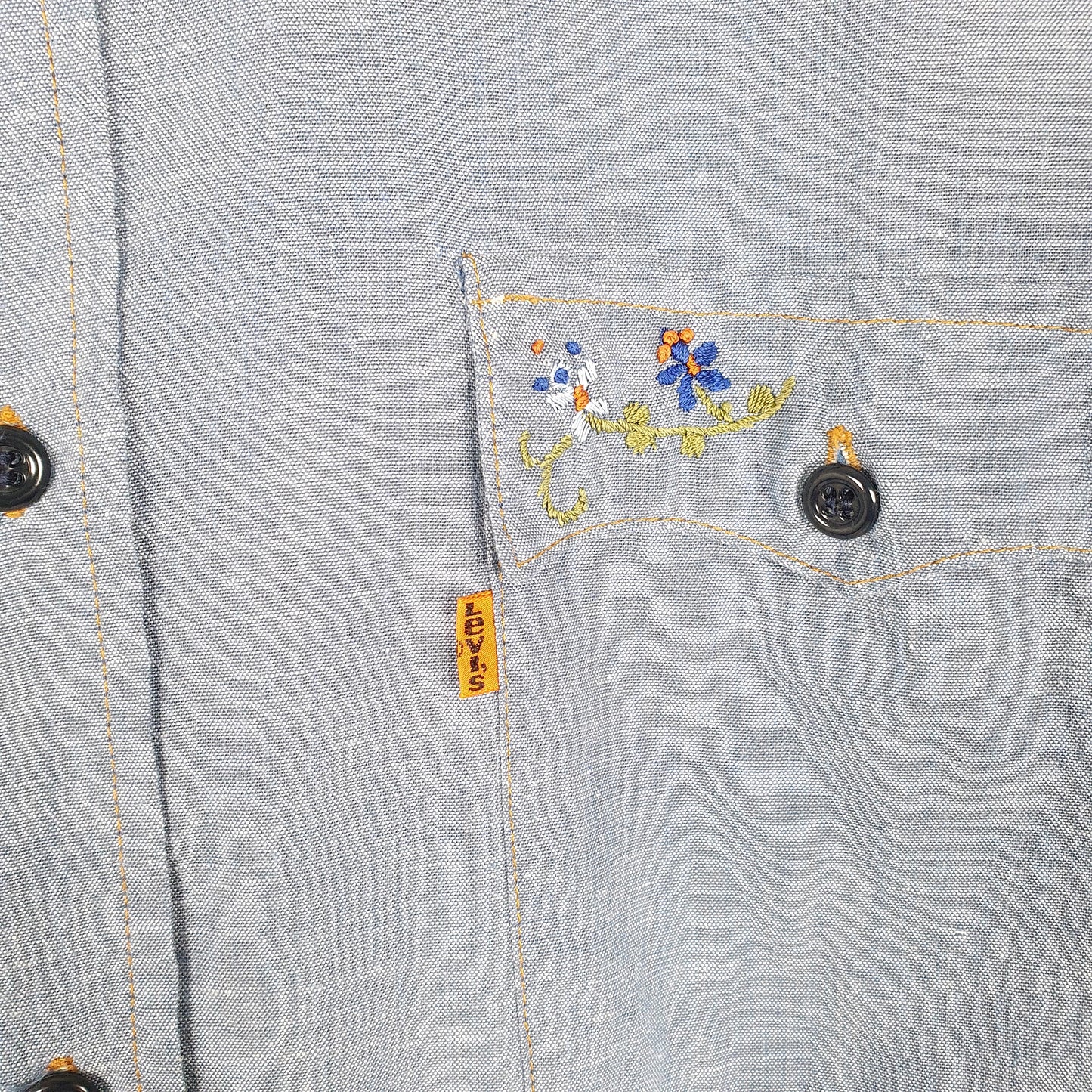 Mens Blue Levis Vintage Orange Tab Folk Embroidery Made In USA Long Sleeve Shirt