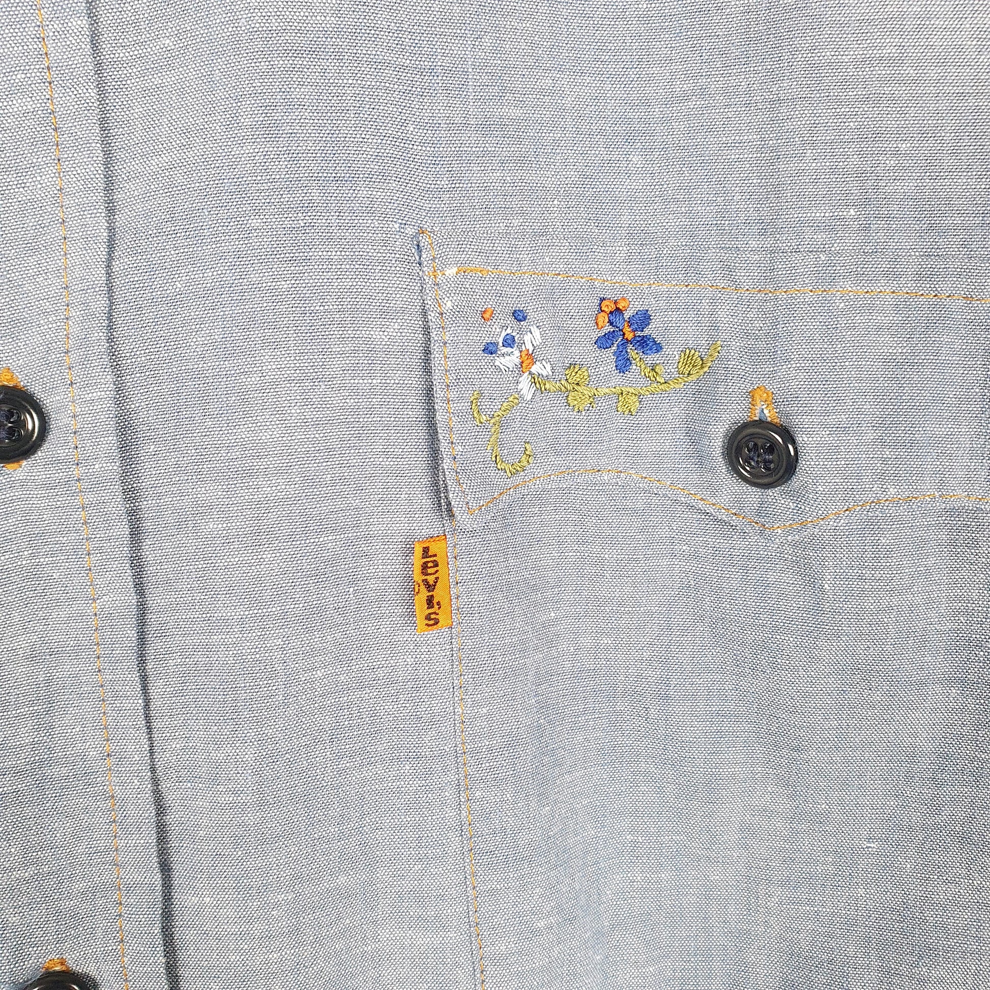 Mens Blue Levis Vintage Orange Tab Folk Embroidery Made In USA Long Sleeve Shirt