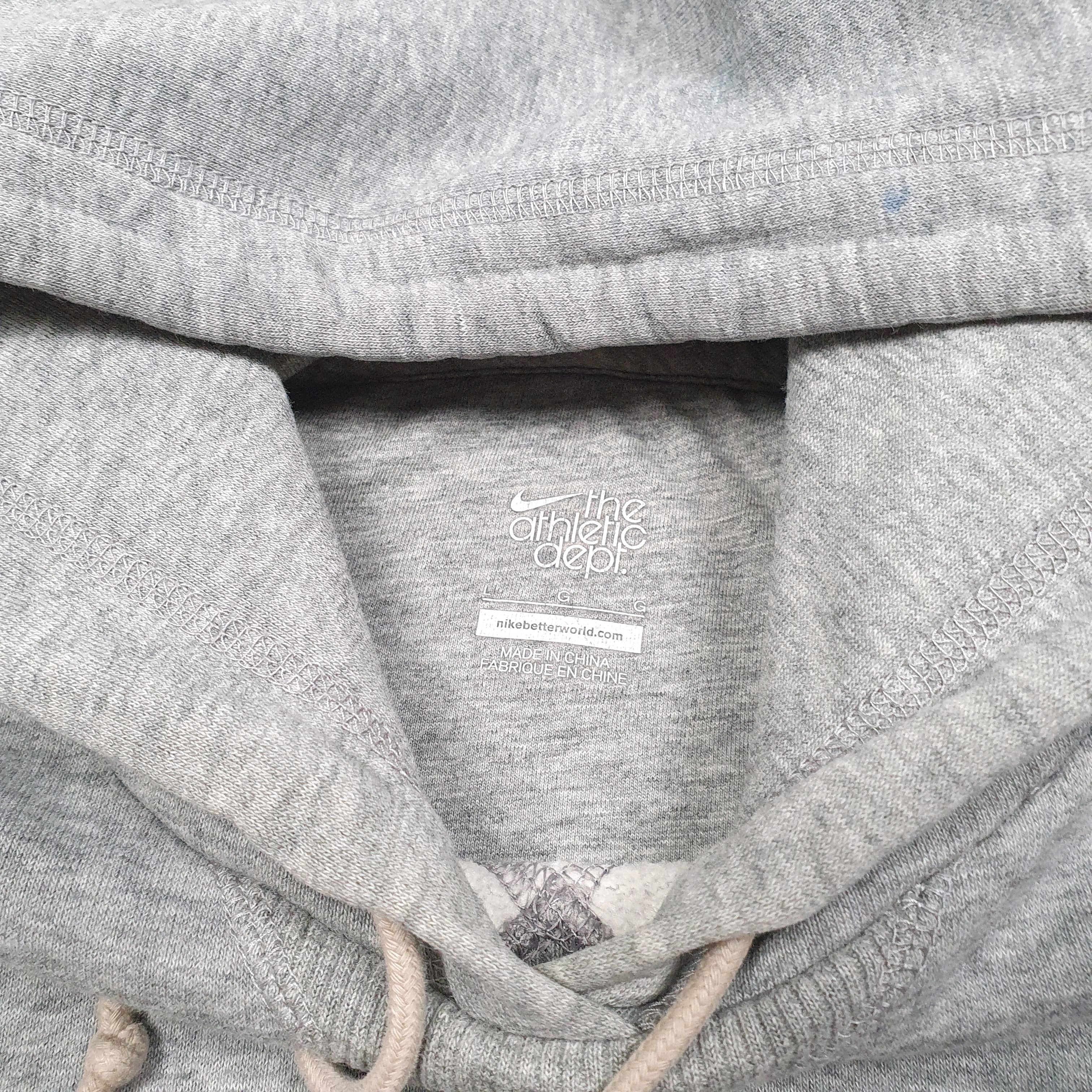 grey nike swoosh hoodie women's