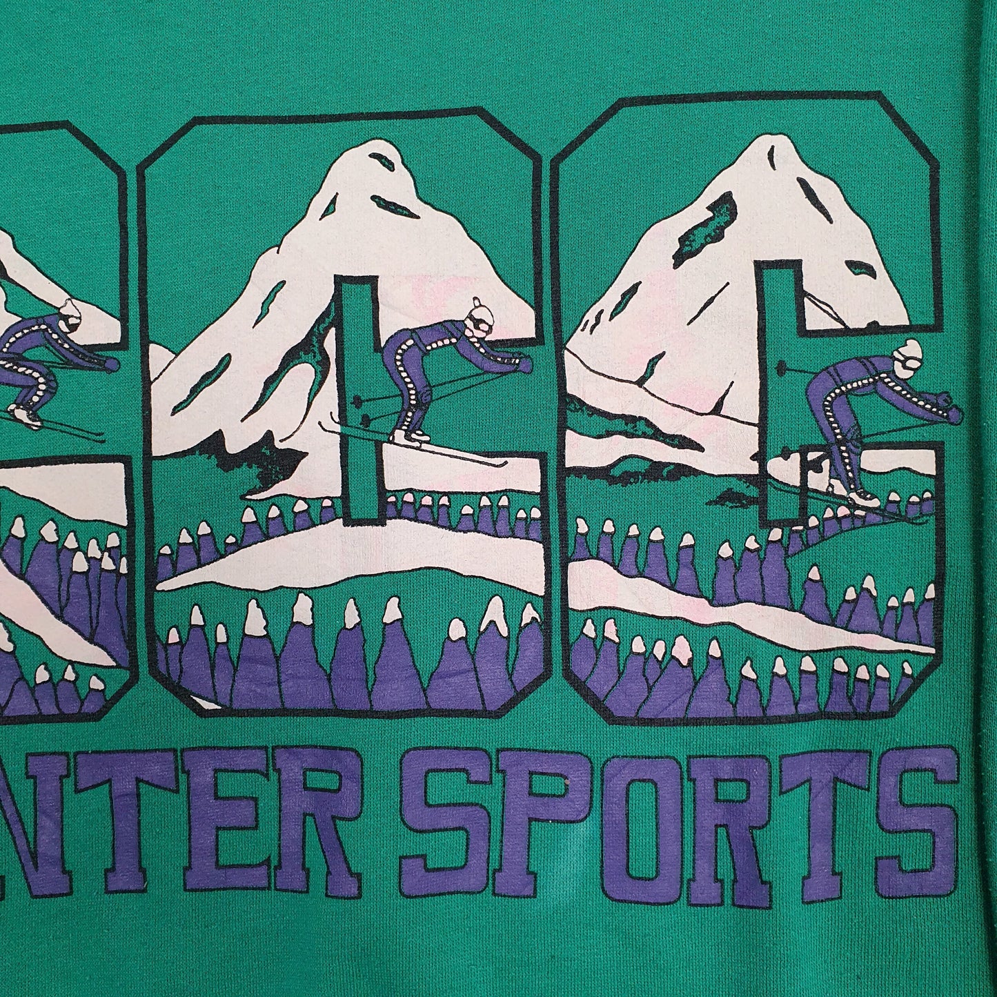 Mens Green Hot Spicy Vintage 1990s Winter Sports Skiing Crewneck Jumper