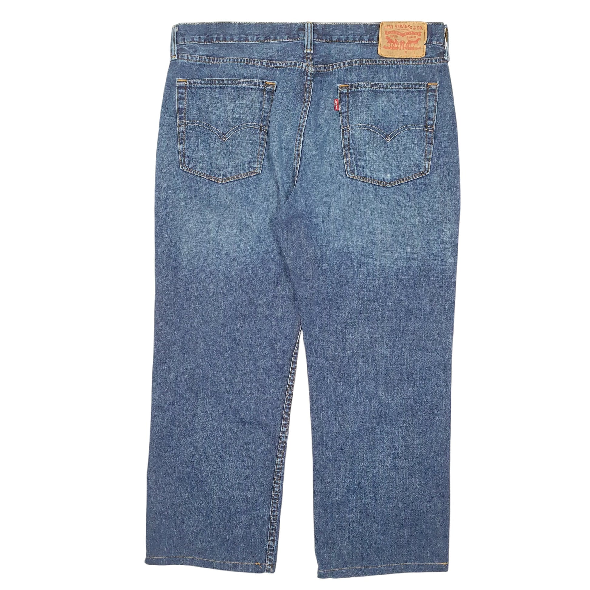 Mens Blue Levis Small wear hole developing on right knee area 514 JeansW36 L26
