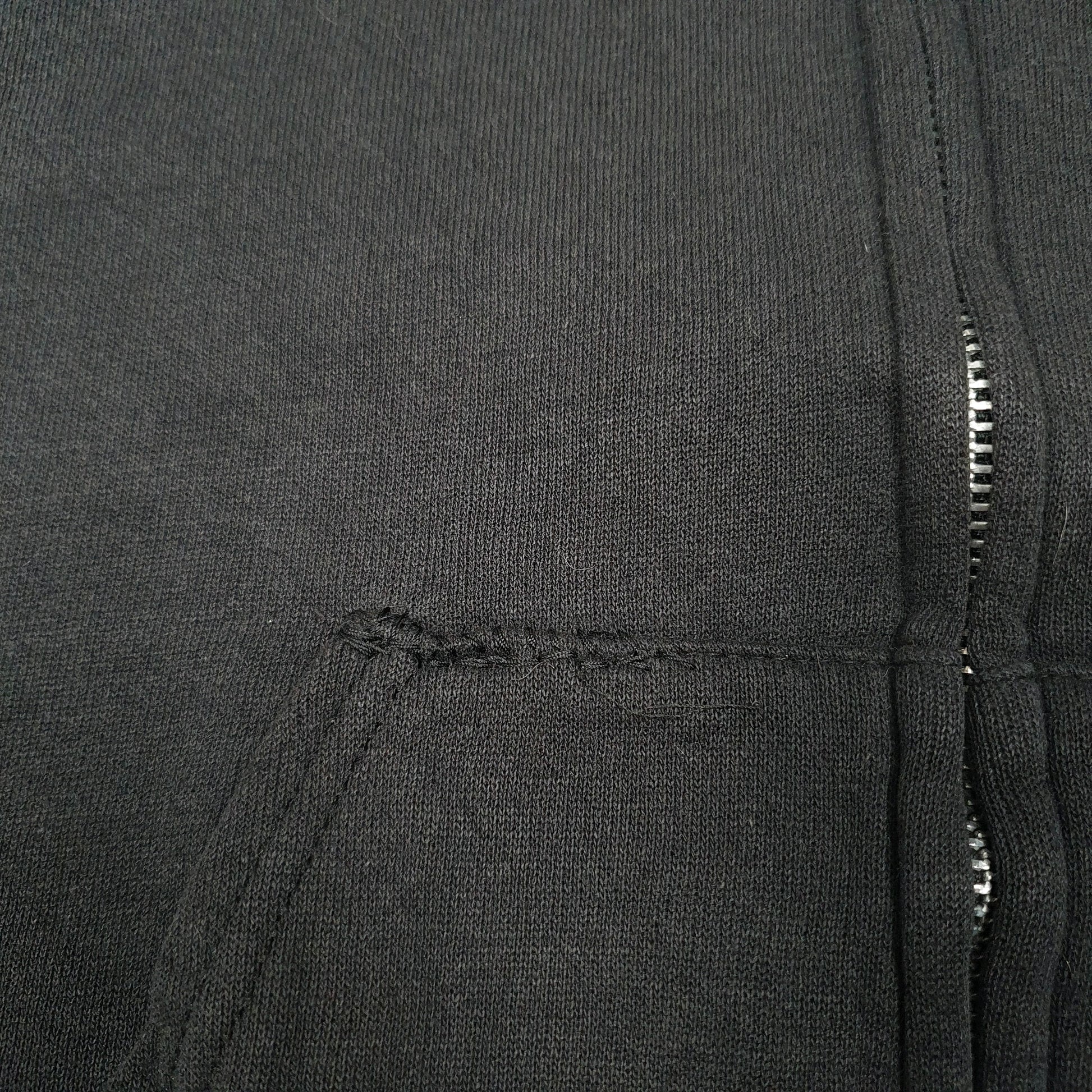 Mens Black Harley Davidson Vintage Hoodie 2000 Y2K Motorcycles Cleveland Made In USA Flames Full Zip Jumper