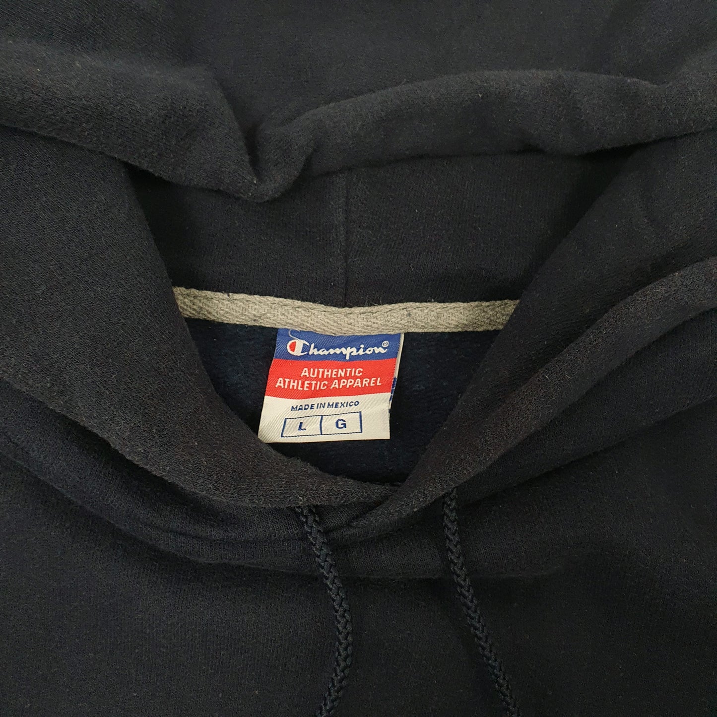 Mens Navy Champion Snag in the thread on the back near Hem. Hoodie Jumper