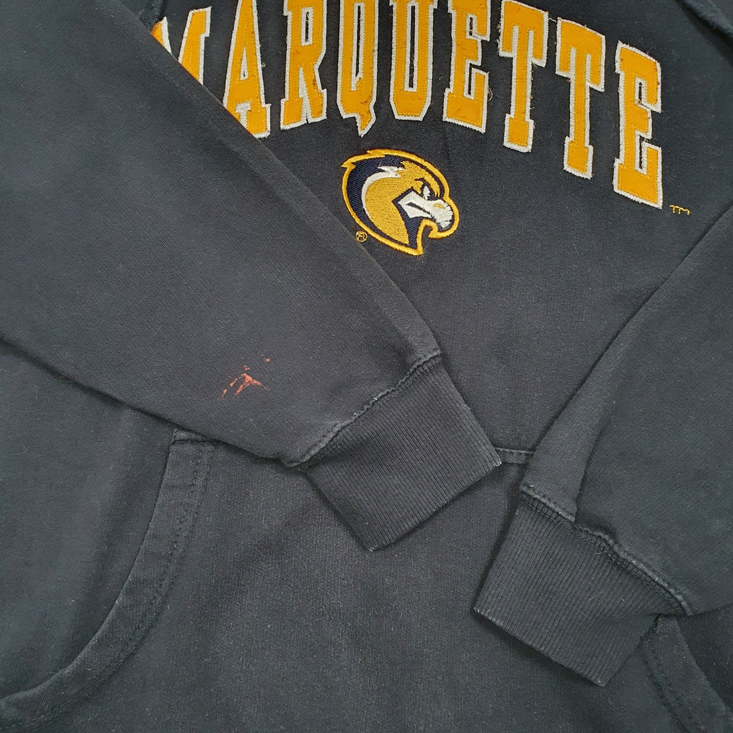 Mens Black Old Varsity Brand Marquette Golden Eagles USA Basketball College Hoodie Jumper