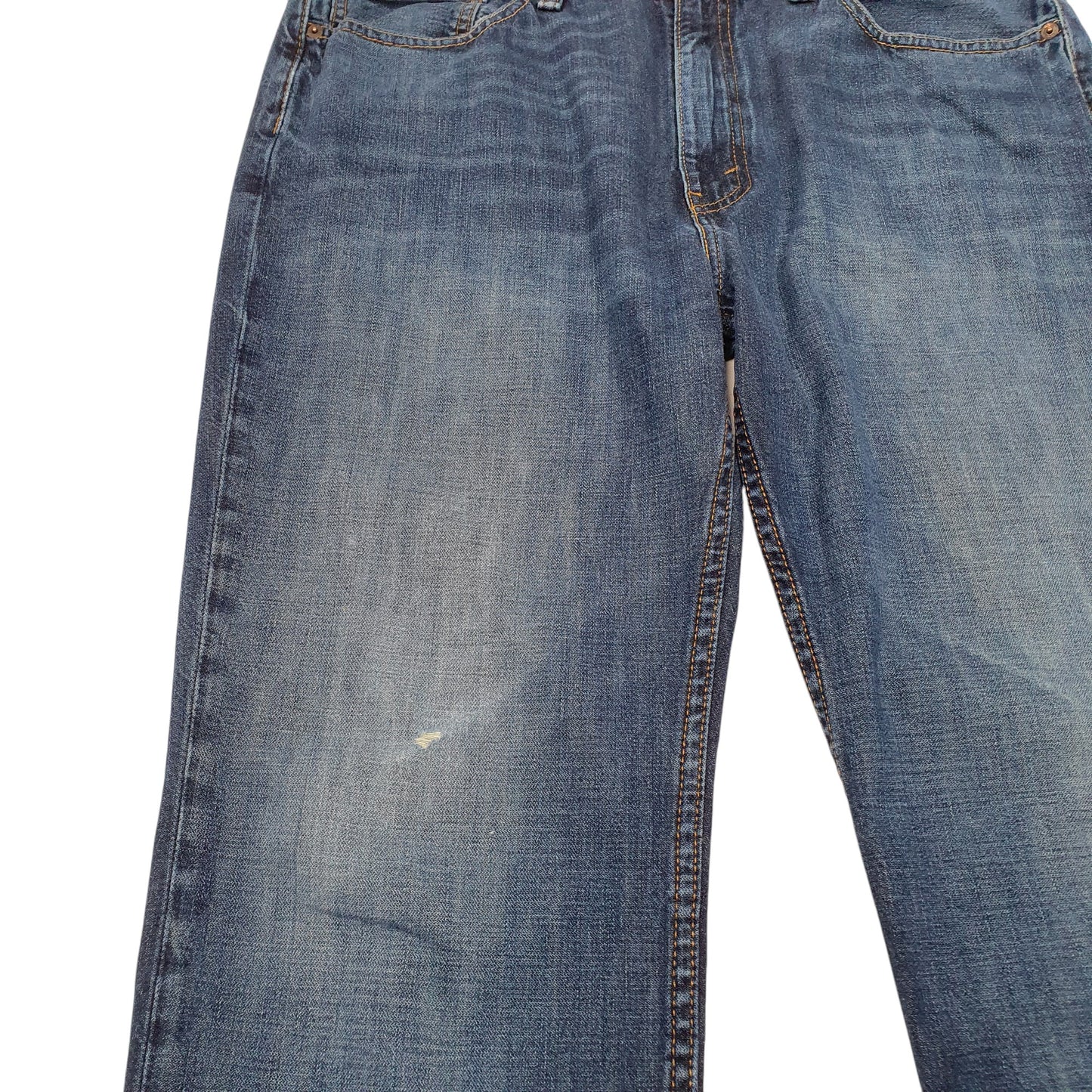 Mens Blue Levis Small wear hole developing on right knee area 514 JeansW36 L26