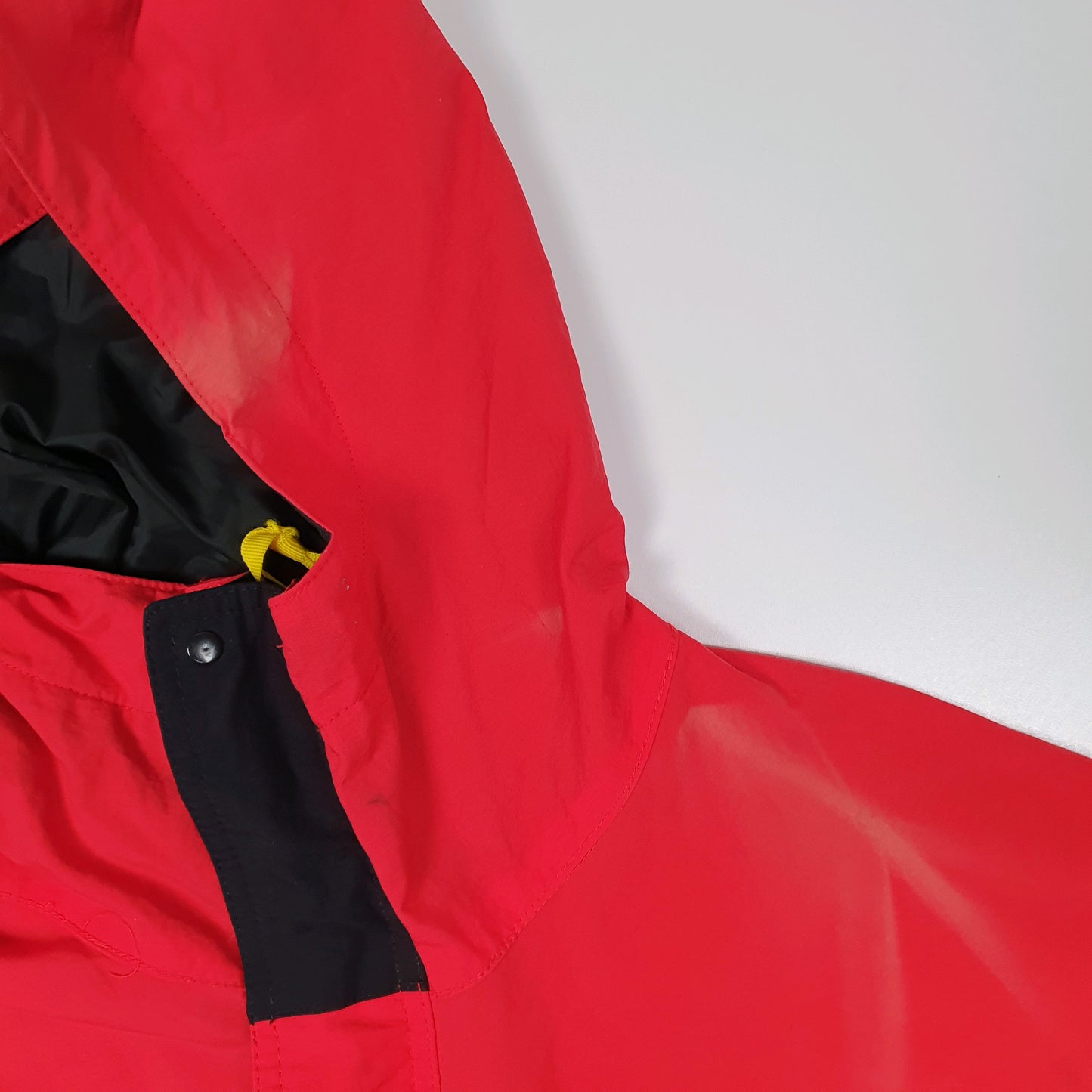 Mens Red Marlboro Adventure Team Vintage 90s  Coat