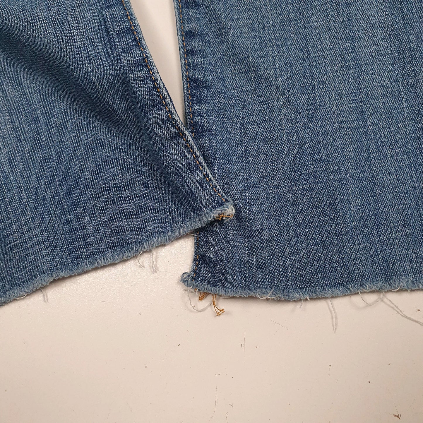 Mens Blue Levis   Jeans