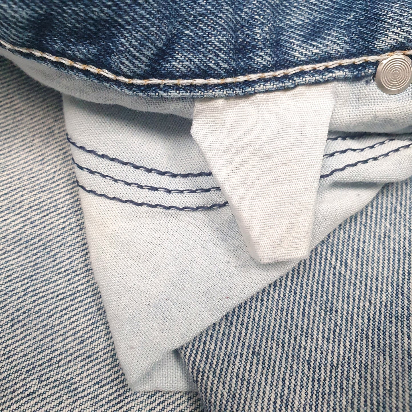Mens Blue Wrangler   Jeans