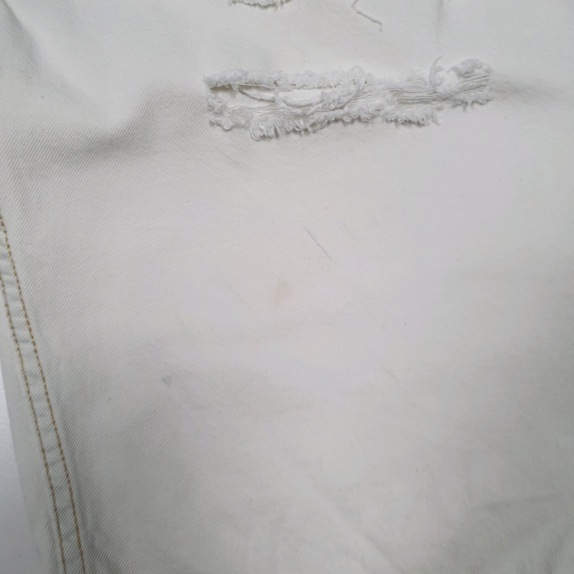 Mens White Levis 502 Ripped  Shorts