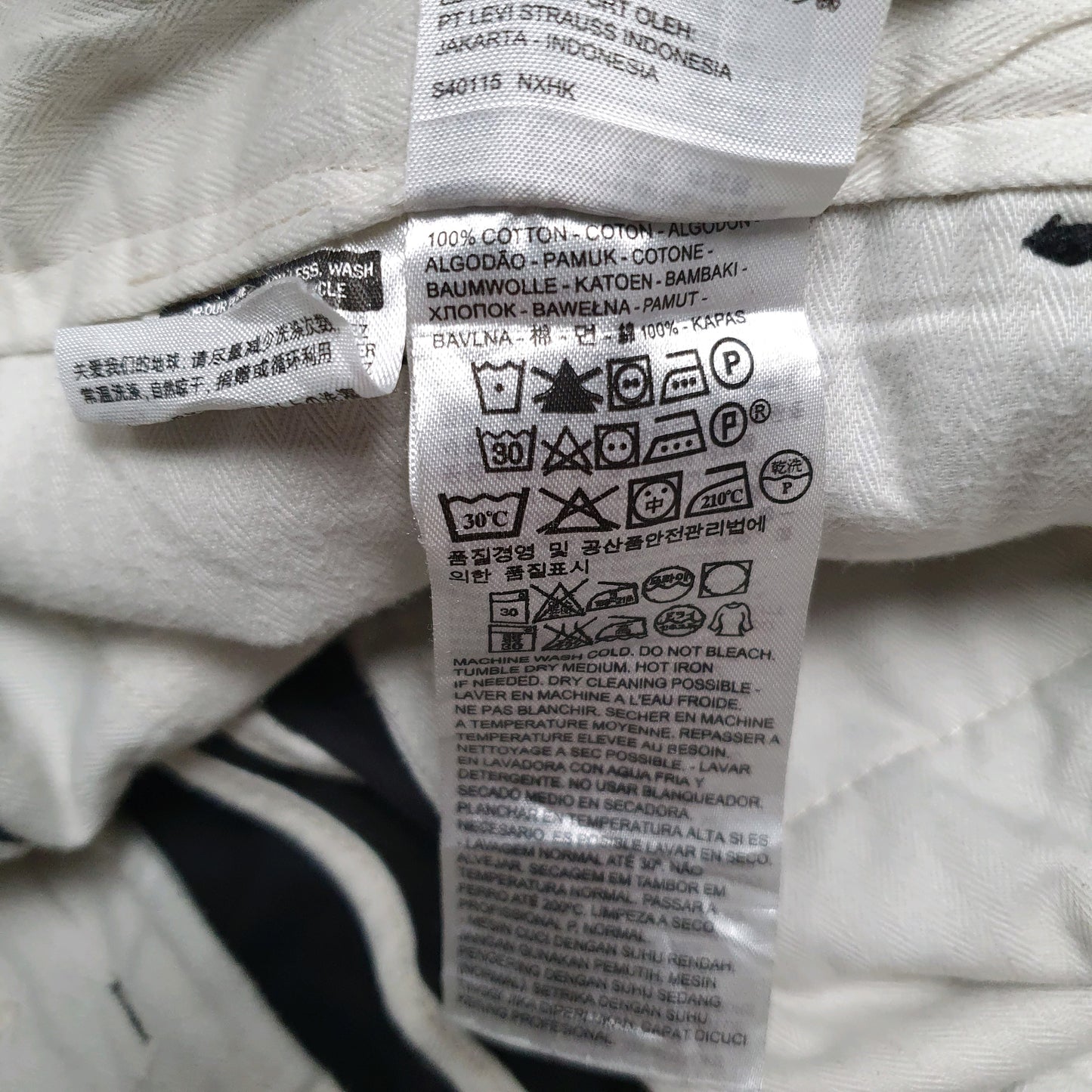 Mens Black Levis   Trousers