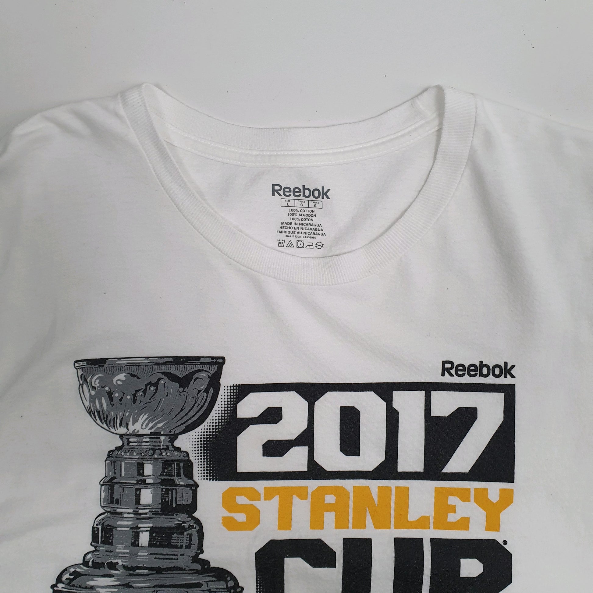 Mens White Reebok NHL Stanley Cup 2017 Pittsburgh Penguins  T Shirt