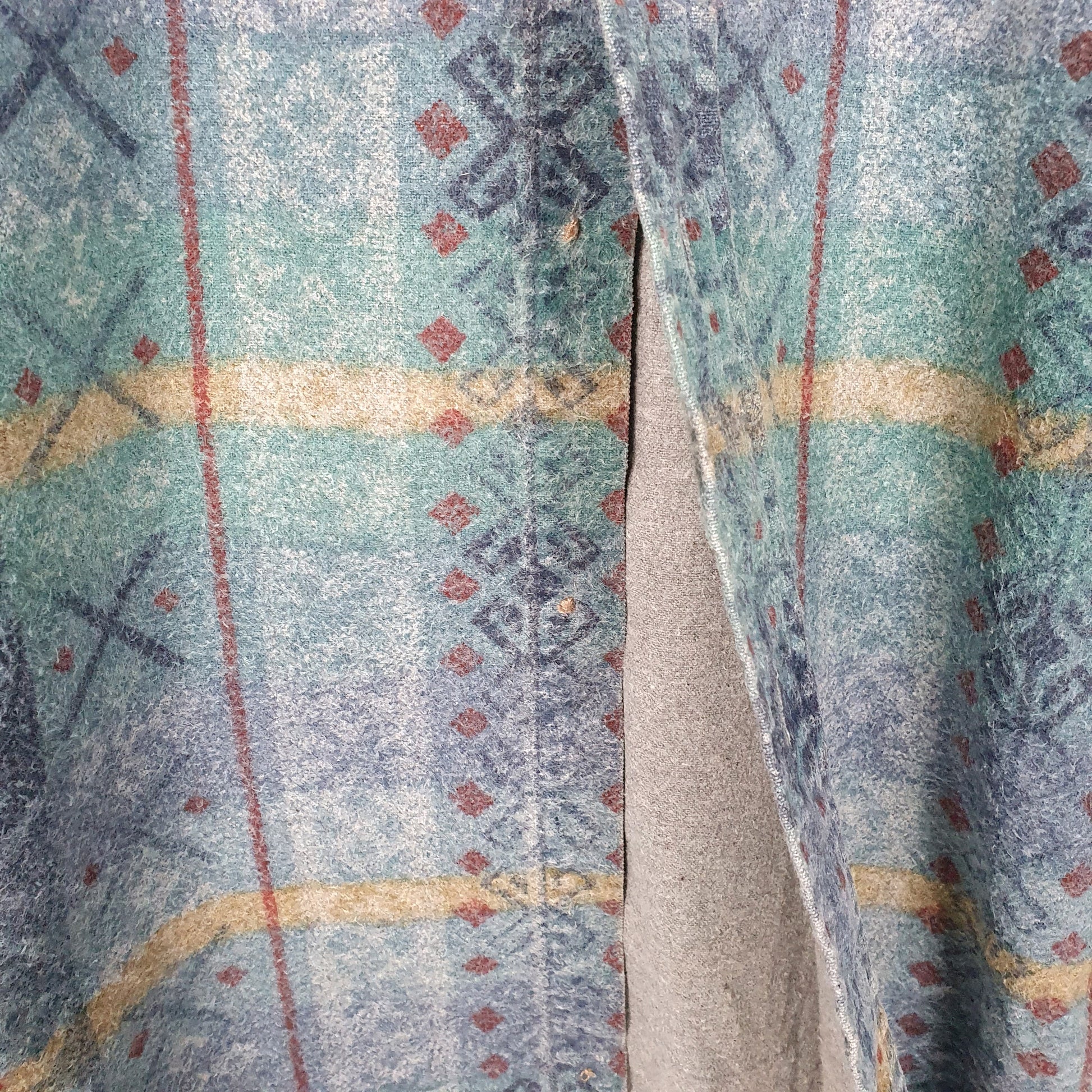 Mens Blue L.L.Bean Vintage 90s Made in USA Chamois Aztec  Shirt