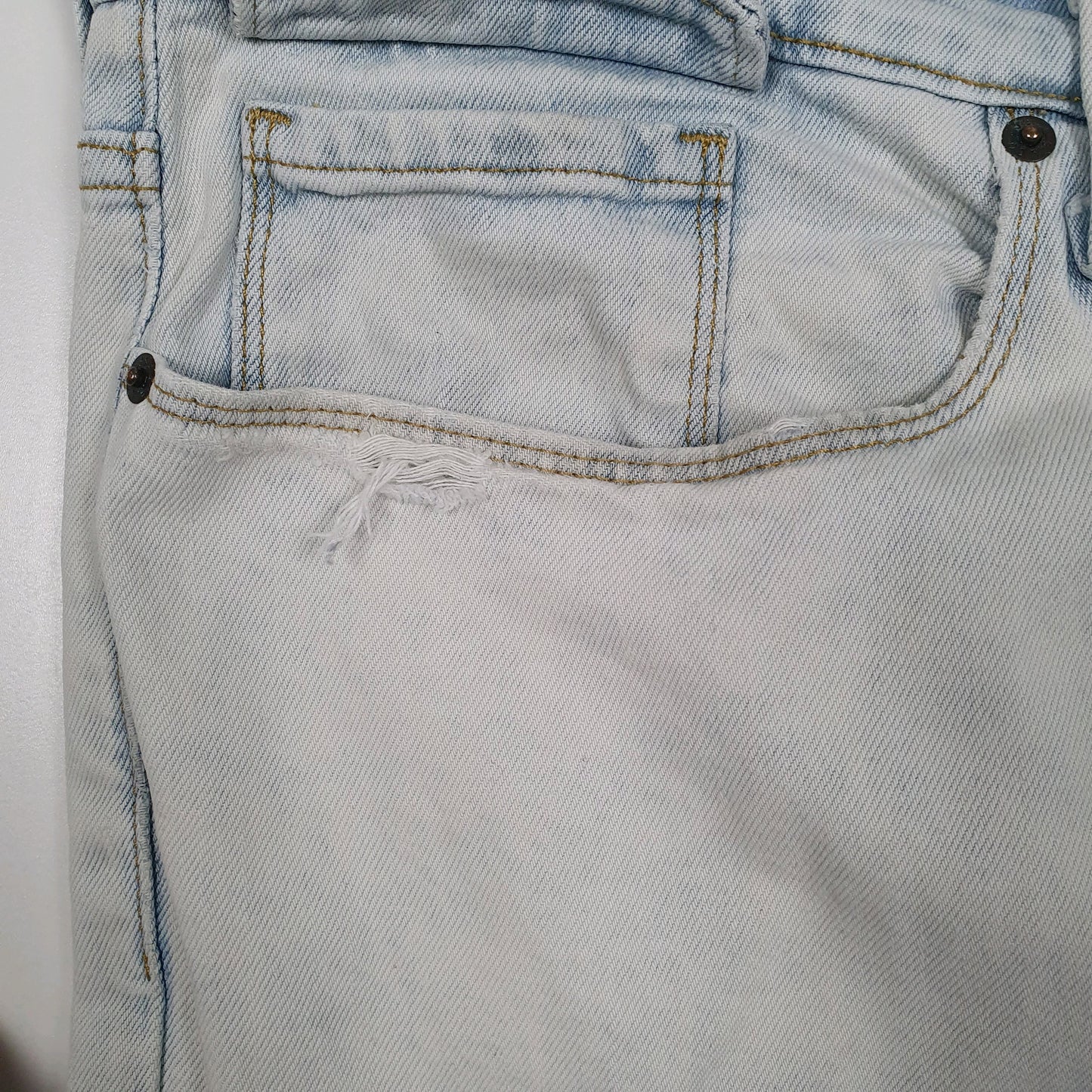 Mens Blue Levis   Jeans