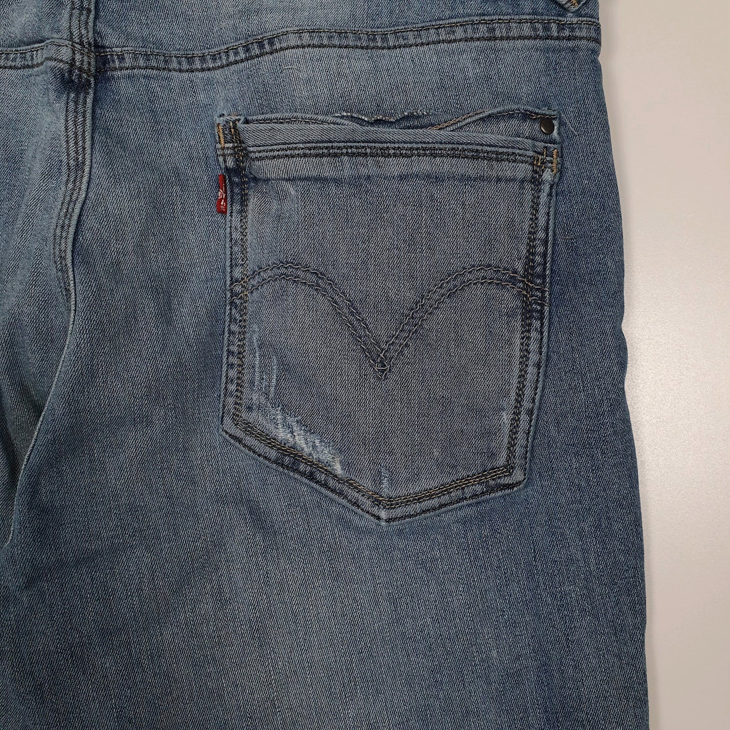 Mens Blue Levis Vintage 00s  Jeans