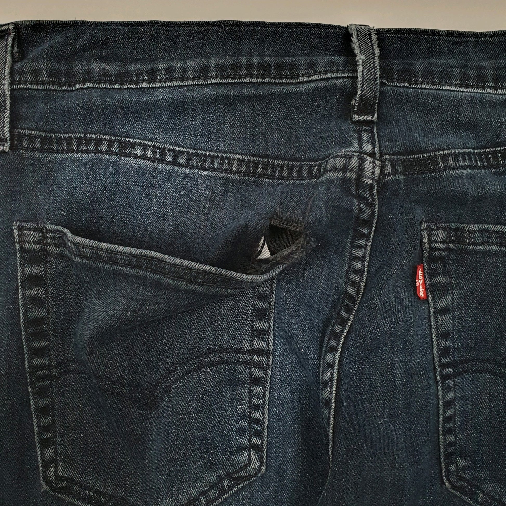 Mens Blue Levis Premium Stretch  Jeans