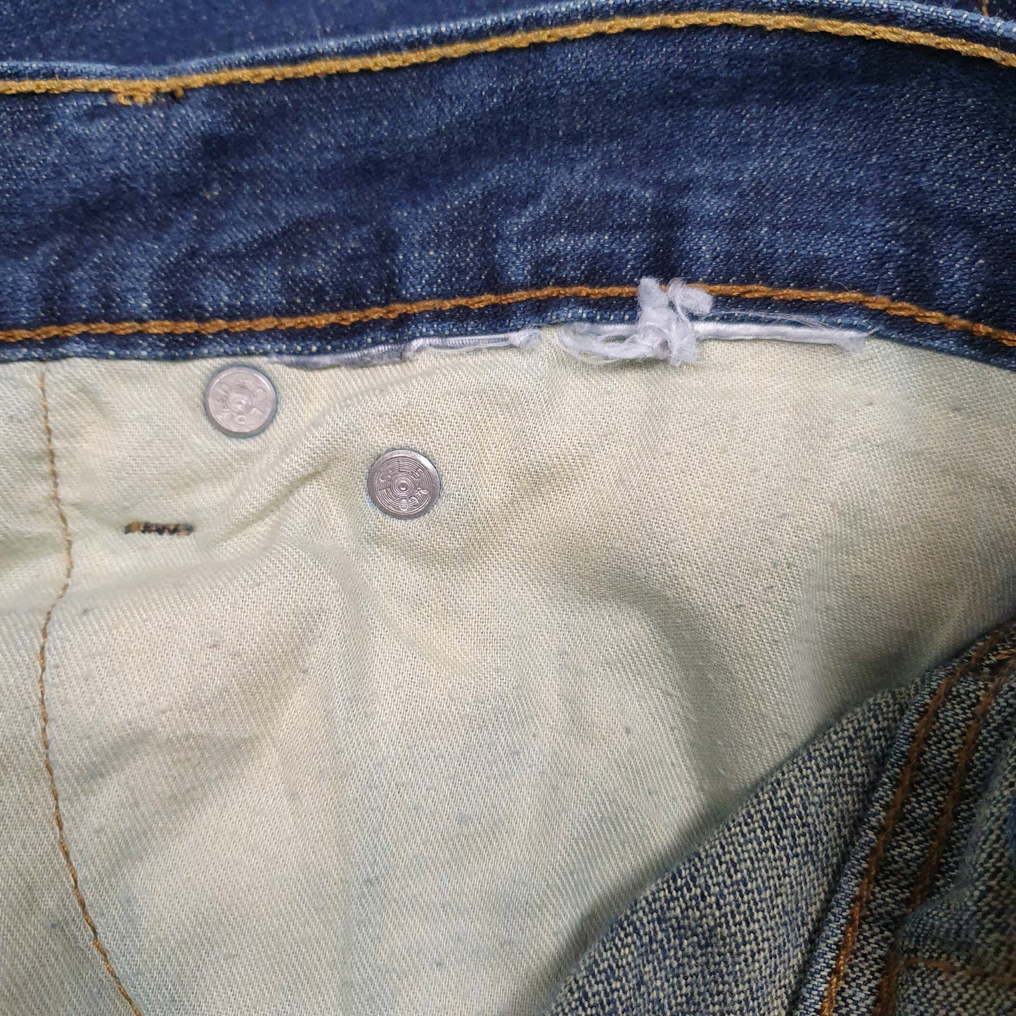 Mens Blue Levis   Jeans