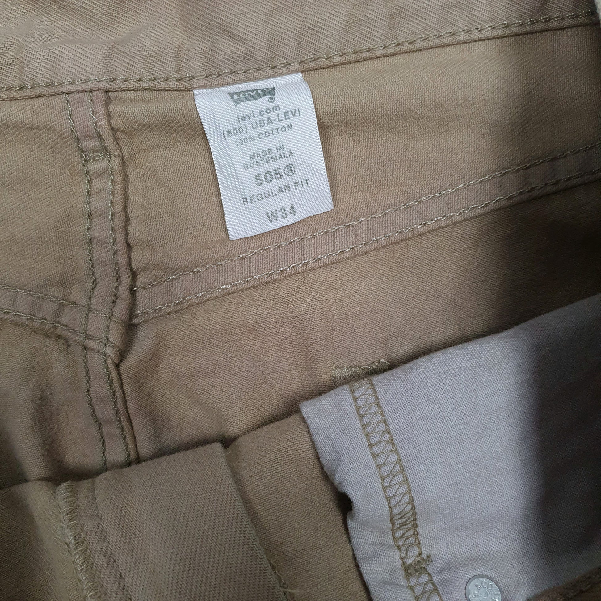Mens Beige Levis 505 Vintage 00s  Shorts