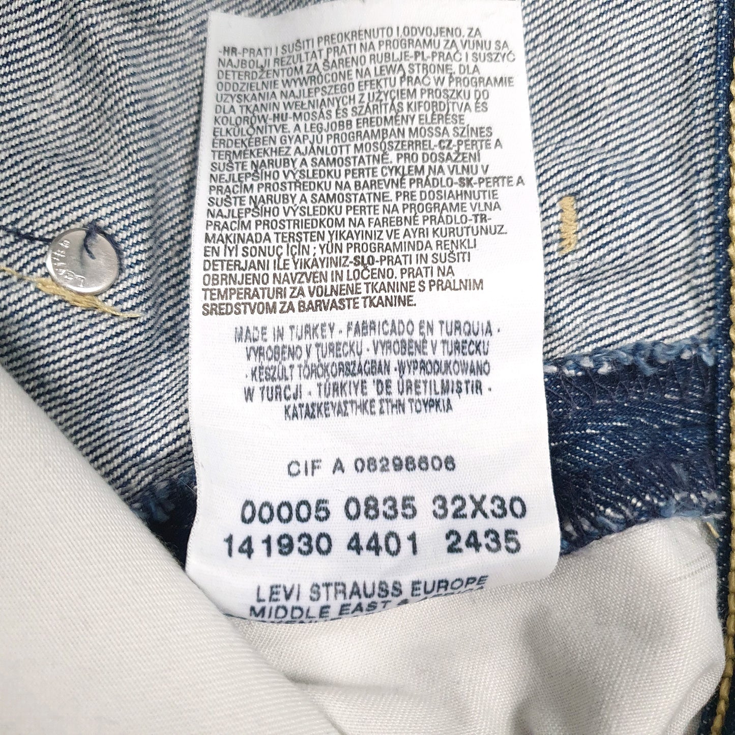 Mens Blue Levis   Jeans