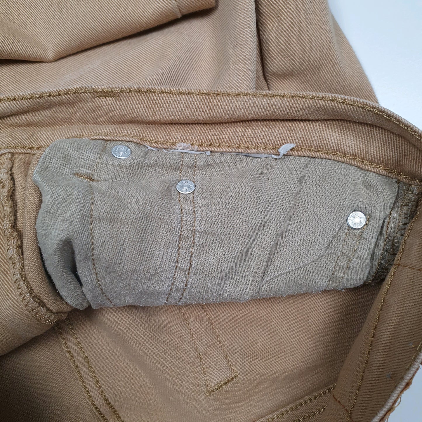 Mens Beige Levis   Jeans