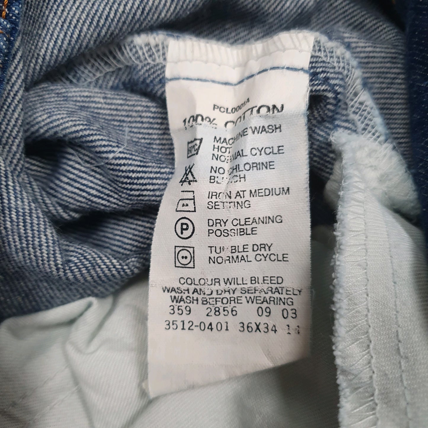 Mens Blue Levis Vintage 00s  Jeans