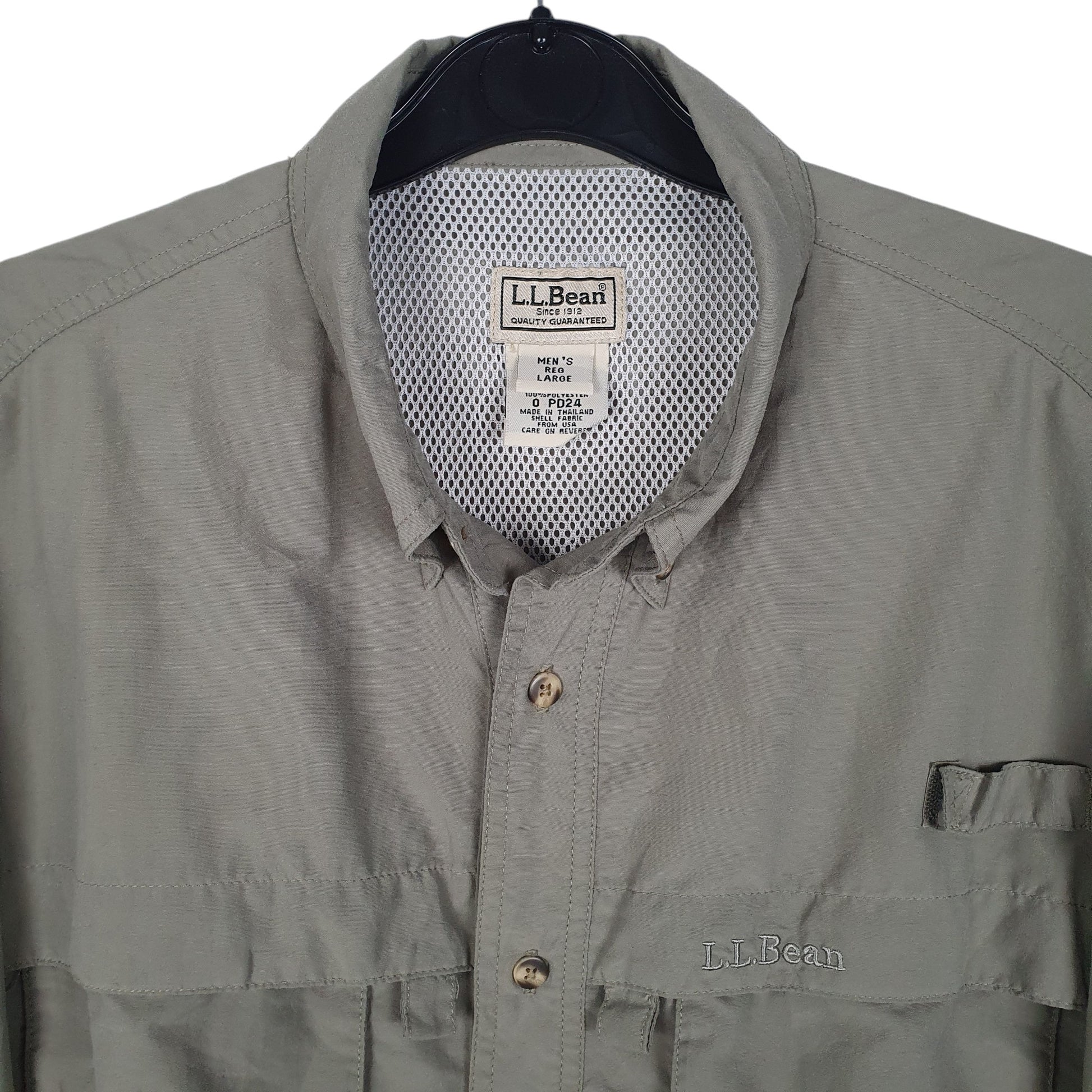 Mens Green L.L.Bean Hiking Walking  Shirt