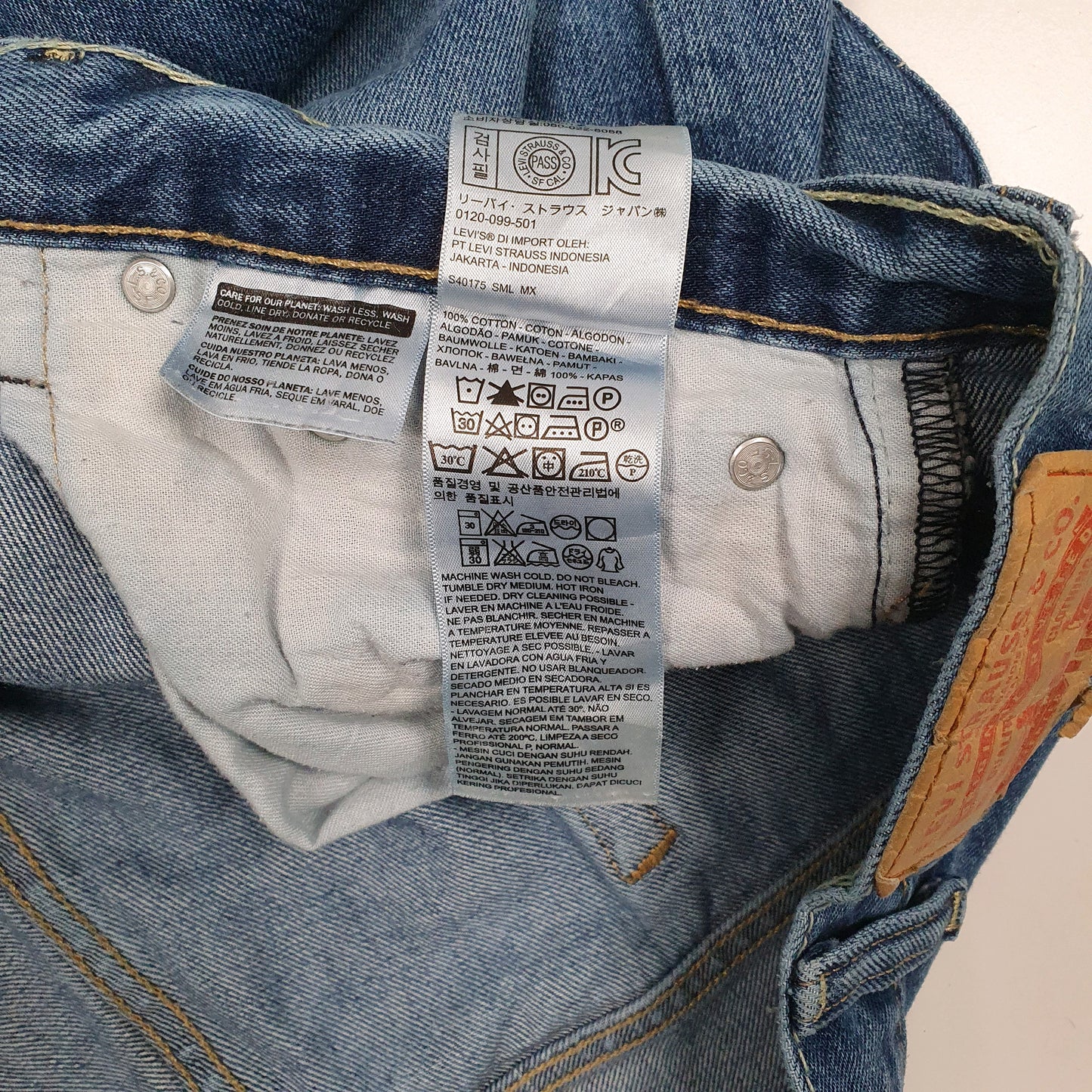 Mens Blue Levis   Jeans