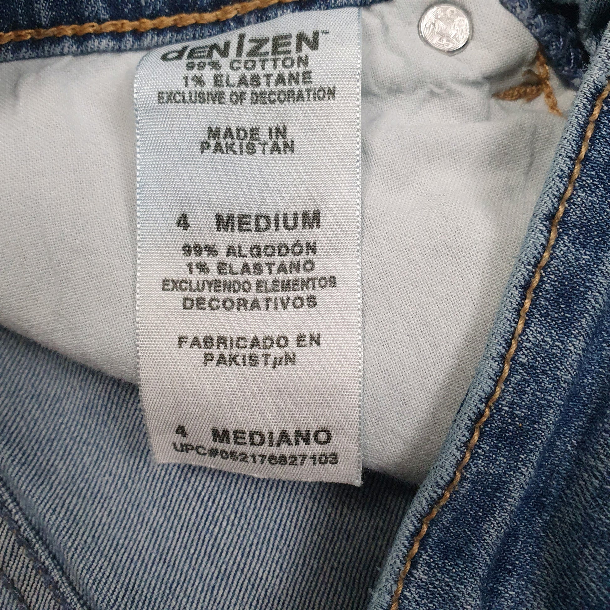 Womens Blue Levis   Jeans