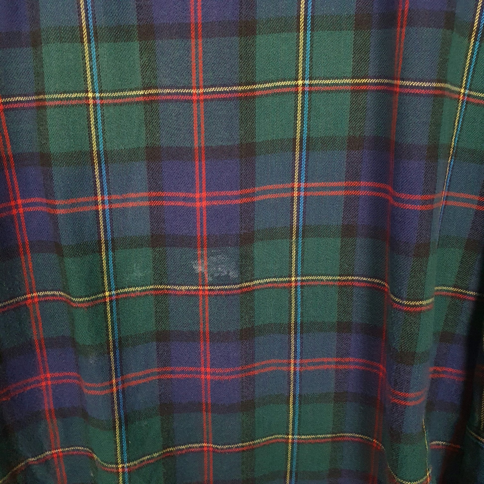 Mens Green L.L.Bean Vintage 90s Made In USA Scotch Plaid Flannel  Shirt