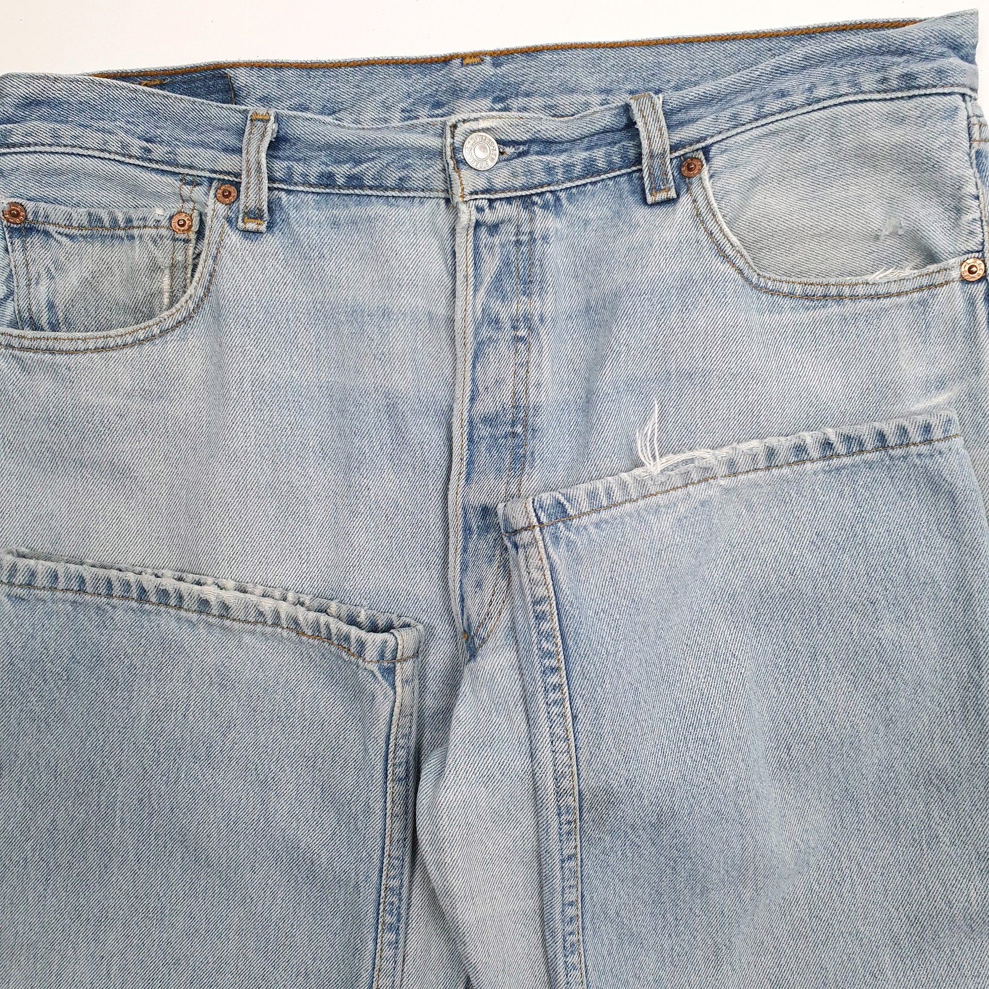 Mens Blue Levis Vintage 00s  Jeans