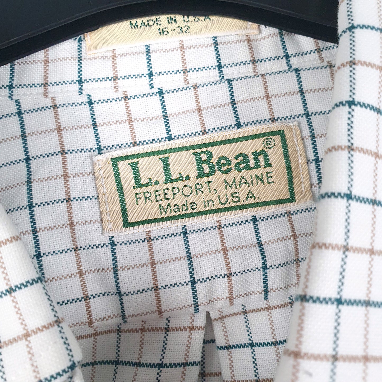 Mens White L.L.Bean Vintage 90s Made In USA  Shirt