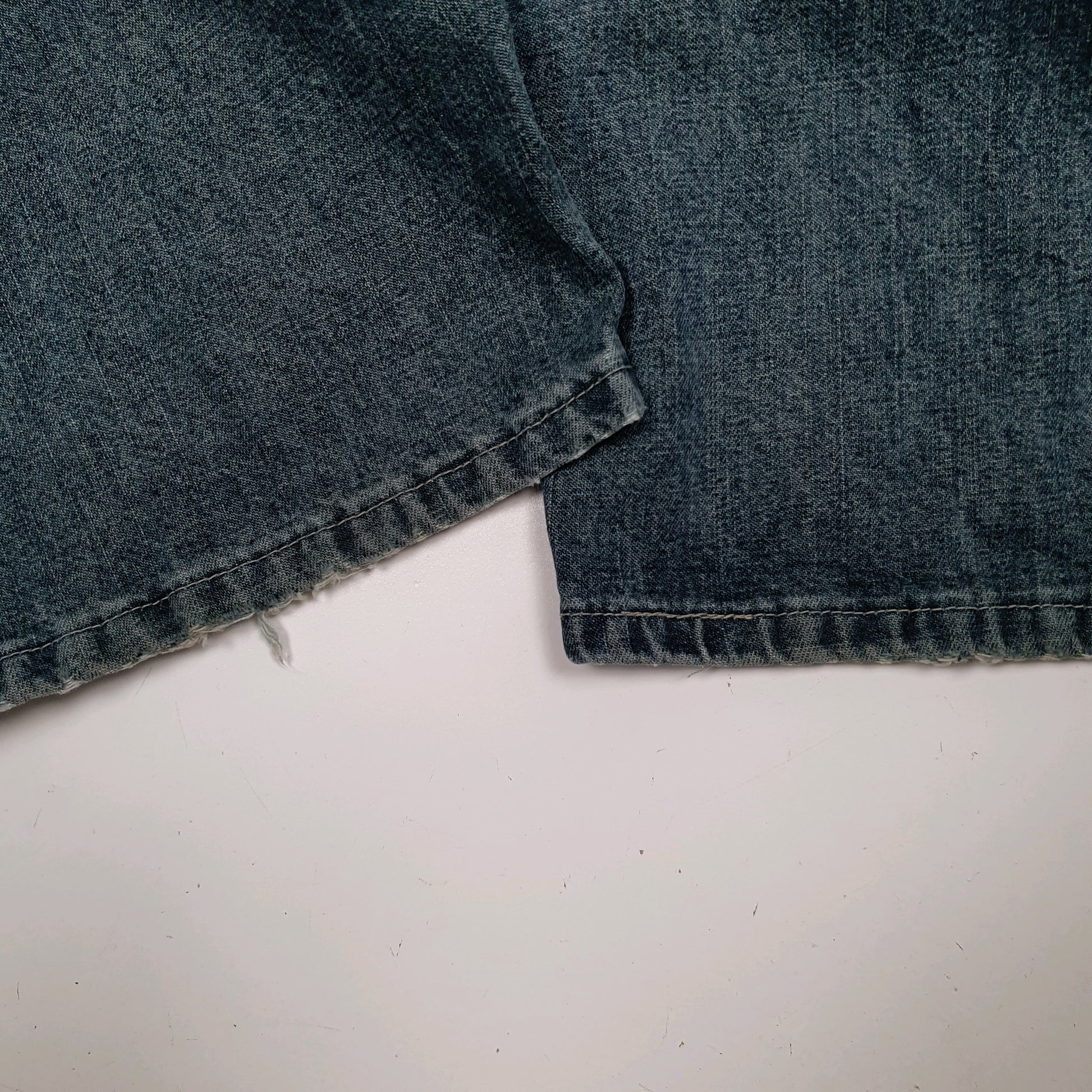 Mens Navy Wrangler   Jeans