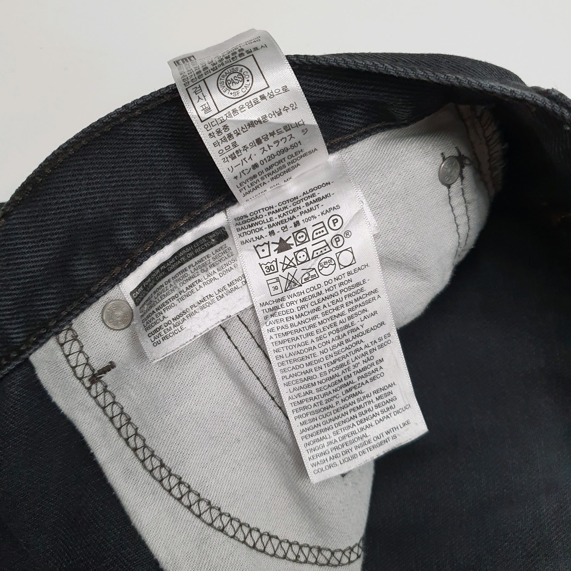 Mens Black Levis   Jeans