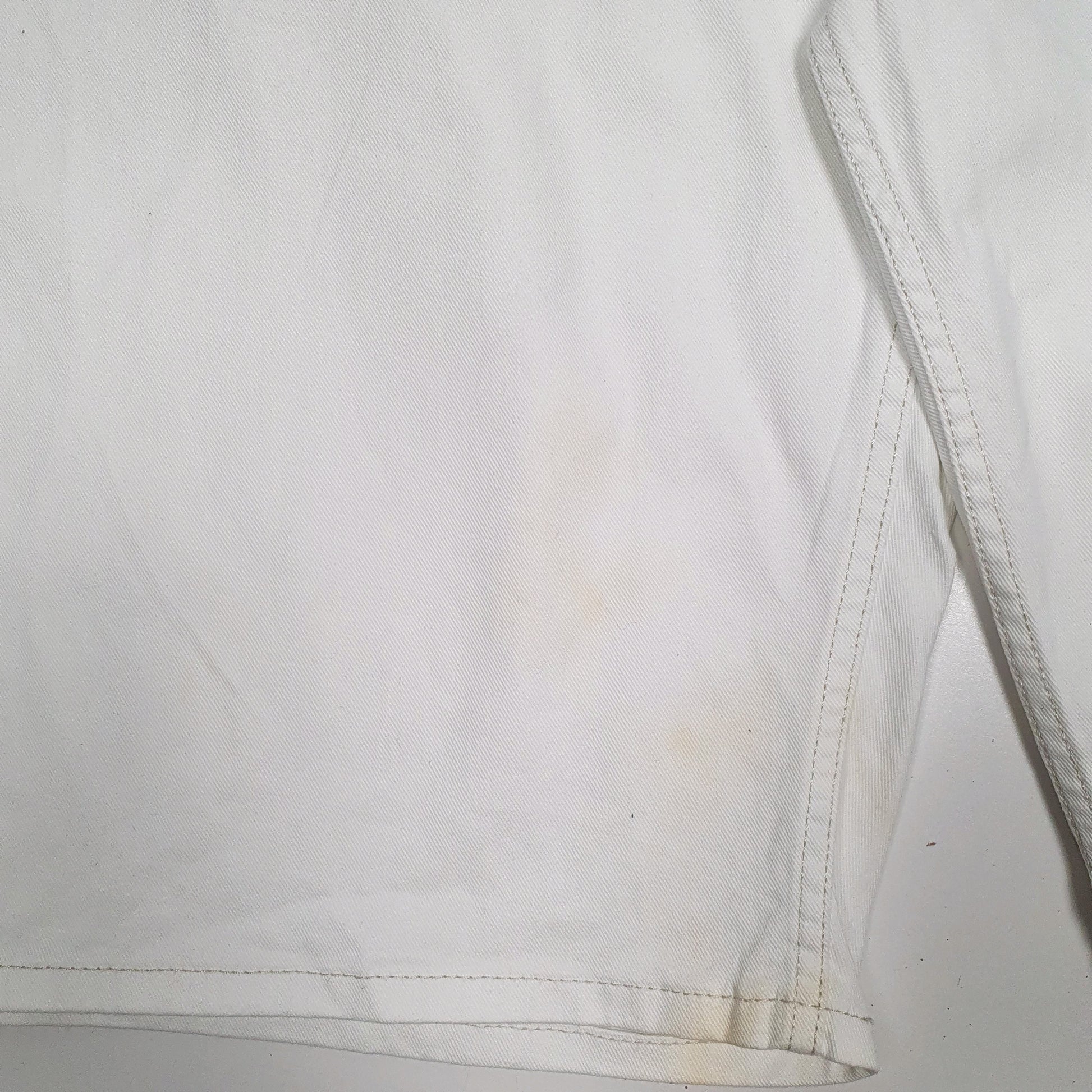 Mens White Levis 569  Shorts