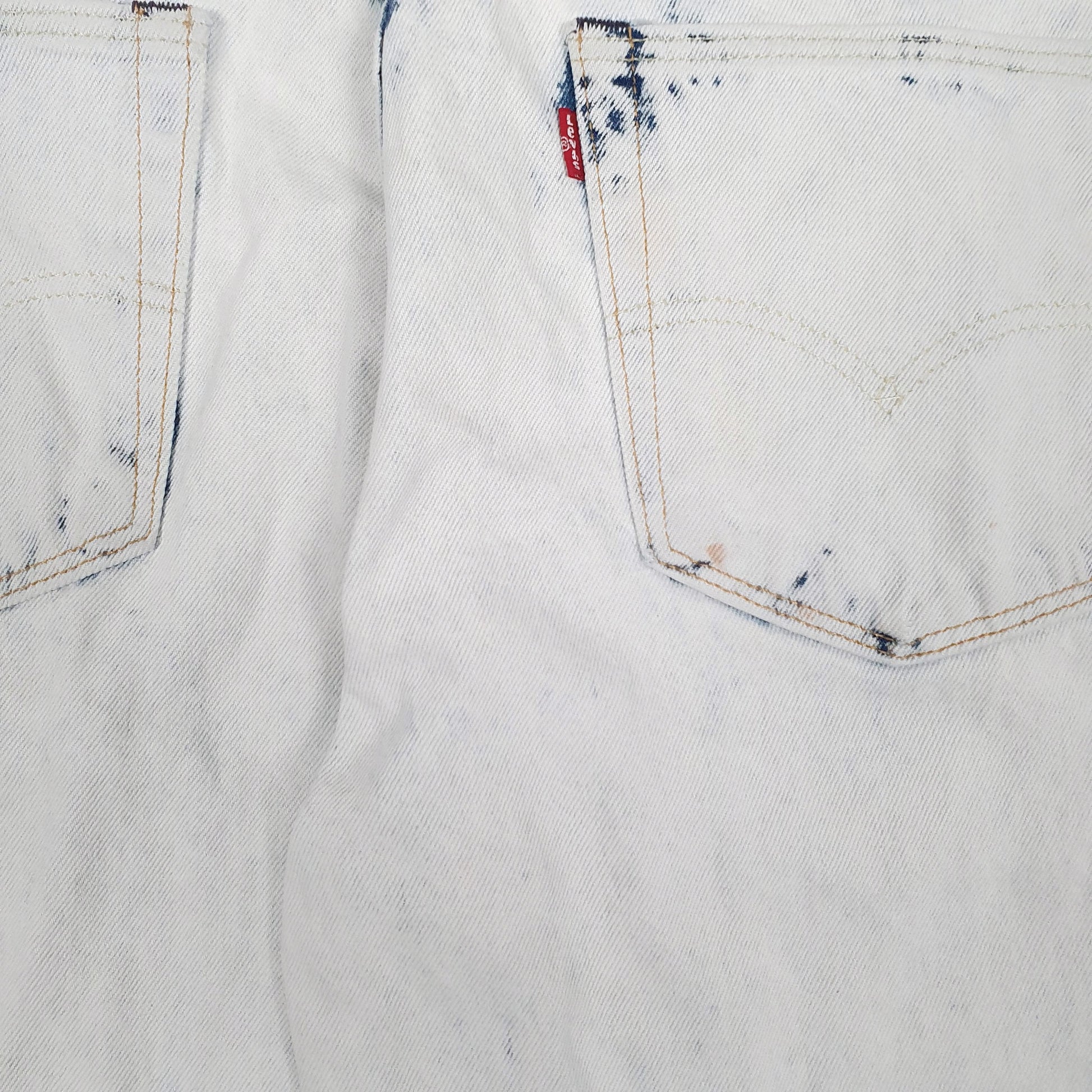 Mens White Levis   Jeans