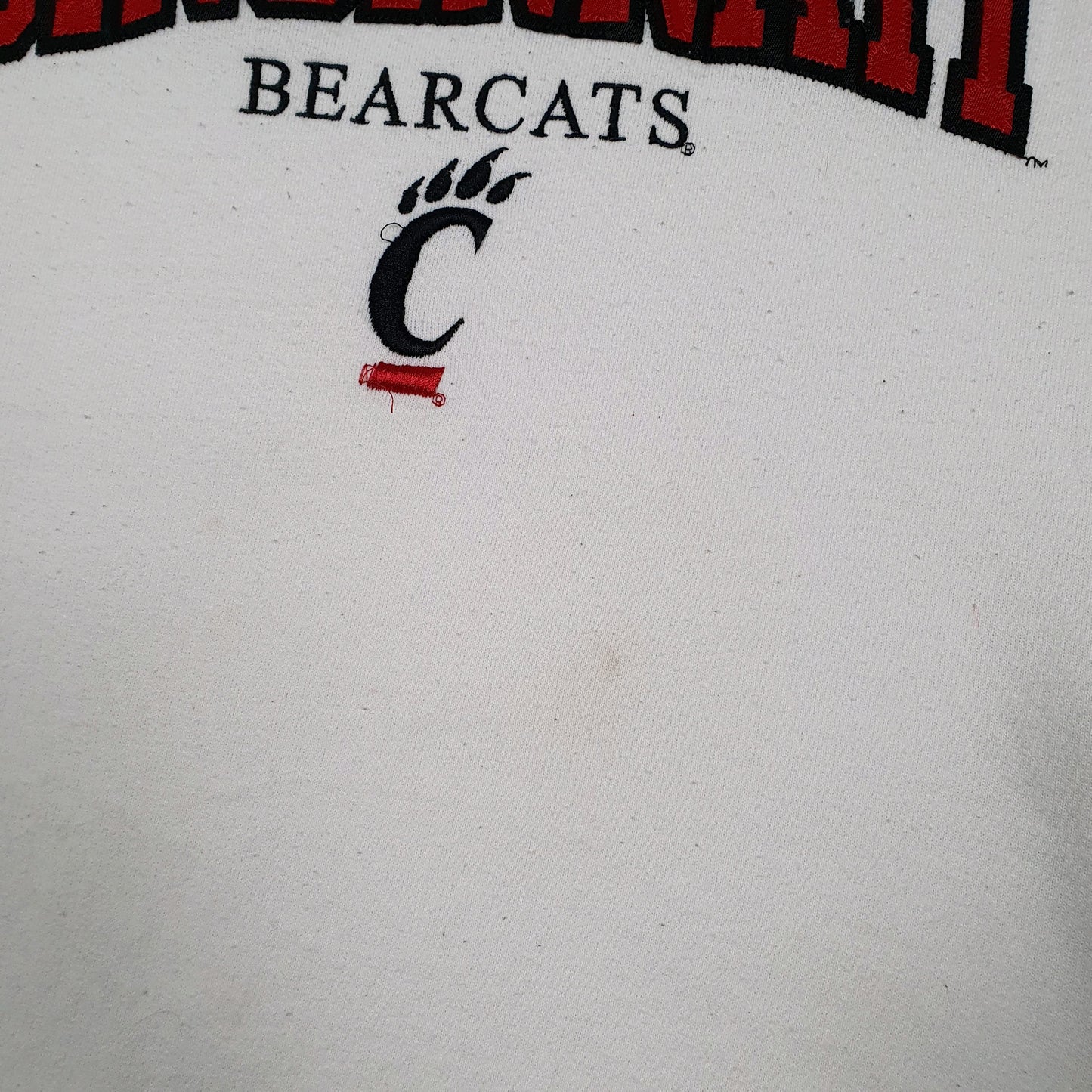 Mens White Champion Cincinnati Bearcats Crewneck Jumper