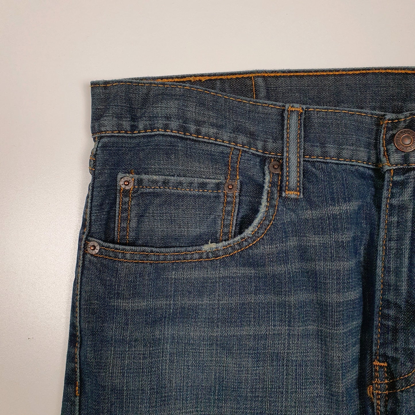 Mens Blue Levis   Jeans