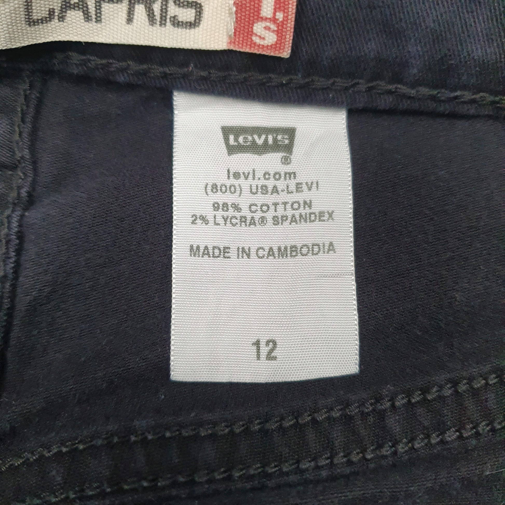 Womens Black Levis Capri  Trousers