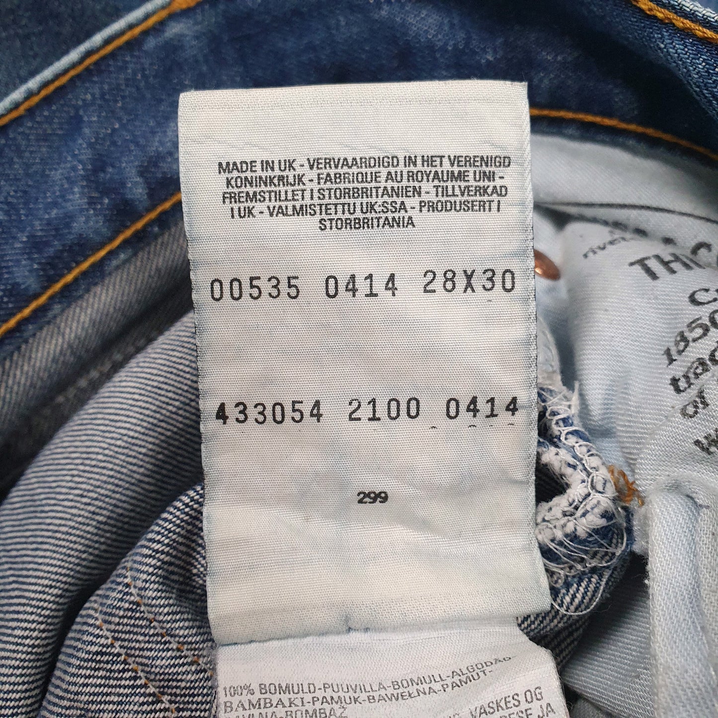 Mens Blue Levis Vintage 00s  Jeans
