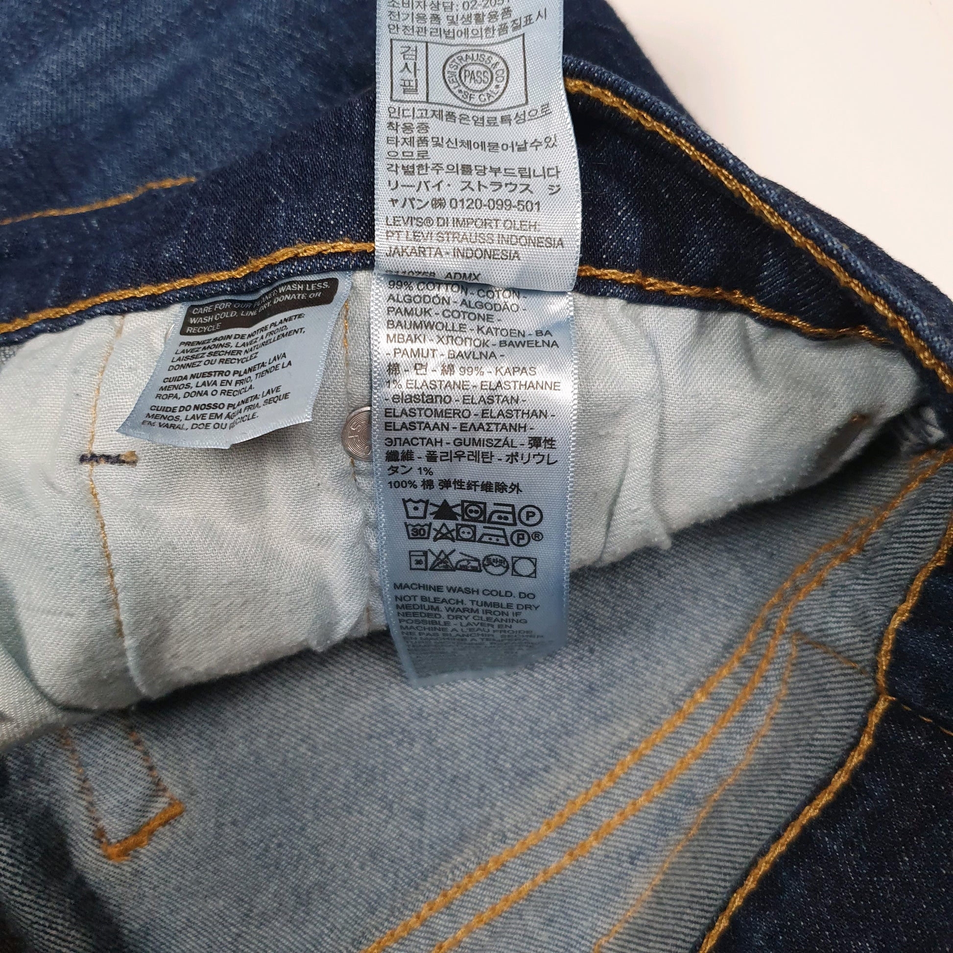 Mens Blue Levis   Jeans