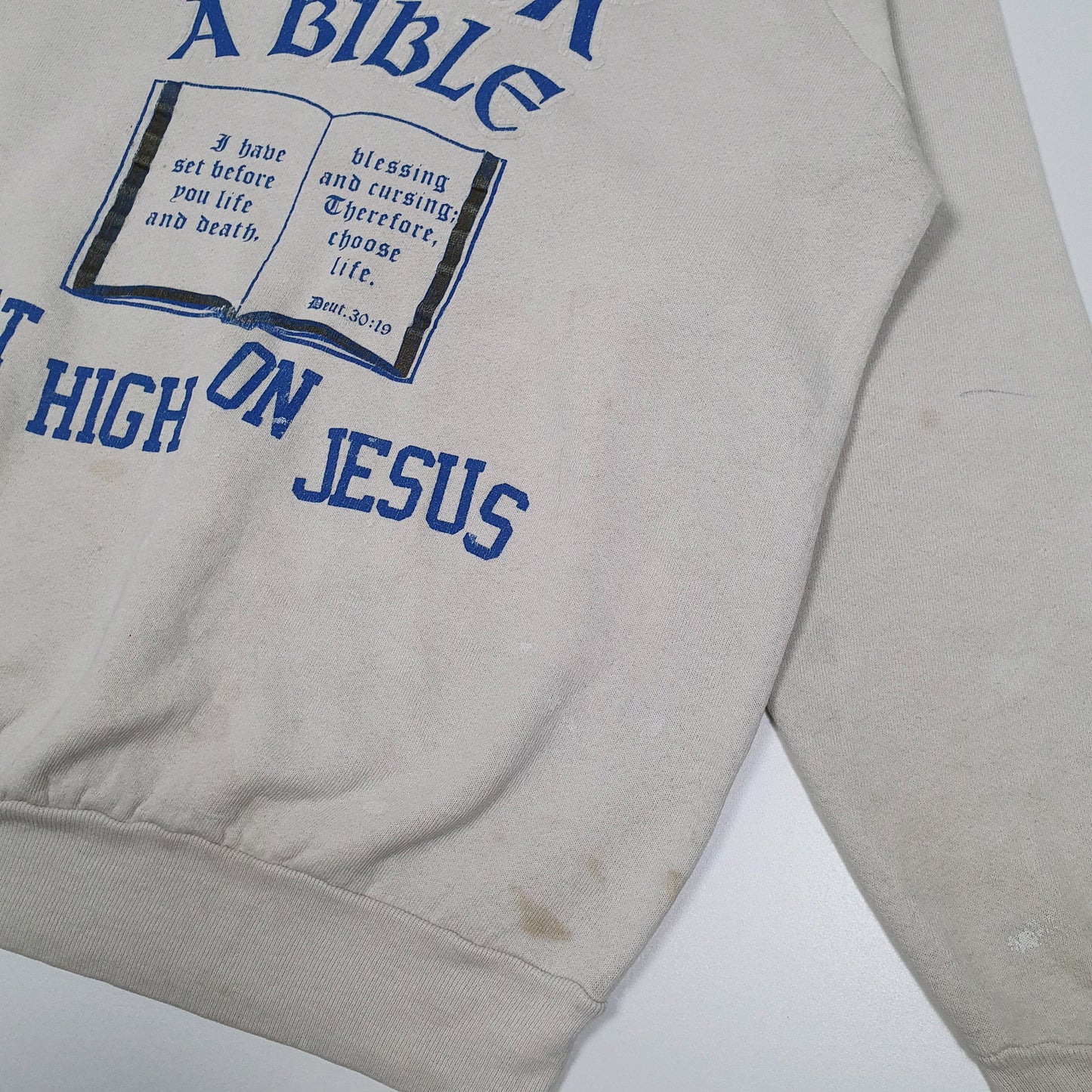 Mens Grey Fruit Of The Loom Vintage 90s Made In USA Jesus Bible Crewneck Jumper