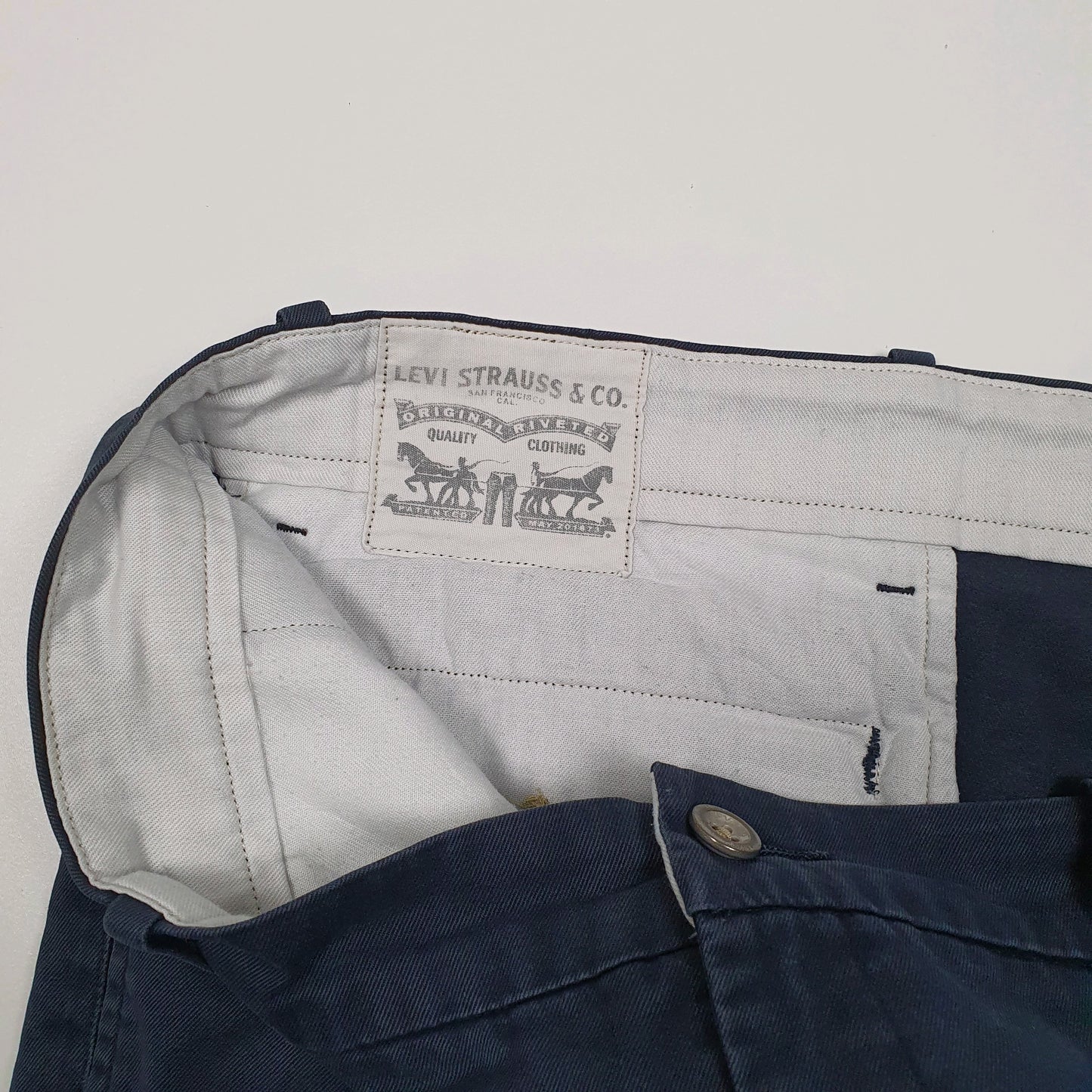 Mens Navy Levis   Trousers