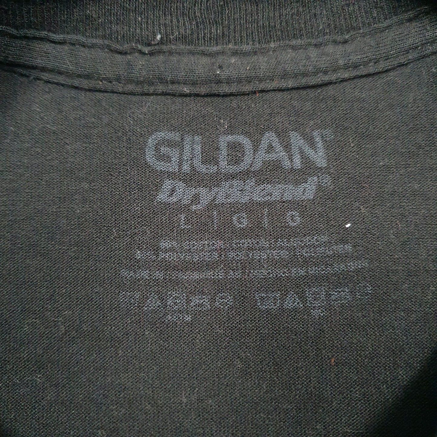 Mens Black Gildan   T Shirt